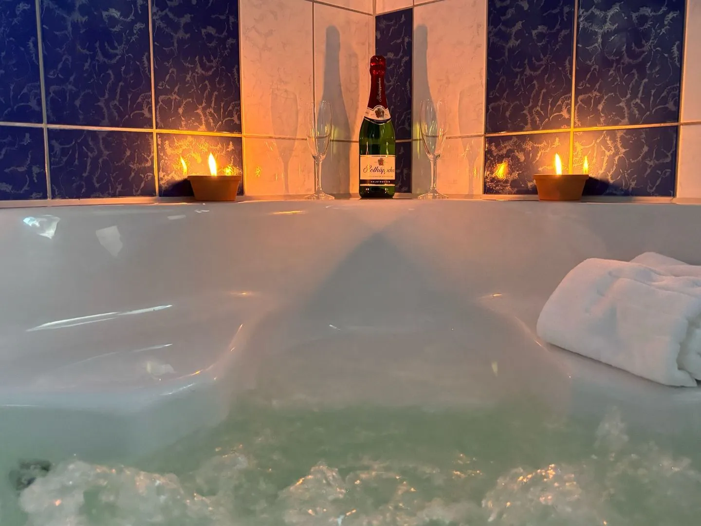 Residenz am Strand Backfisch (Ostseebrise) - Wohnung 5-66 Ostseeheilbad Zingst - Whirlpool im allgemeinen Wellnessbereich