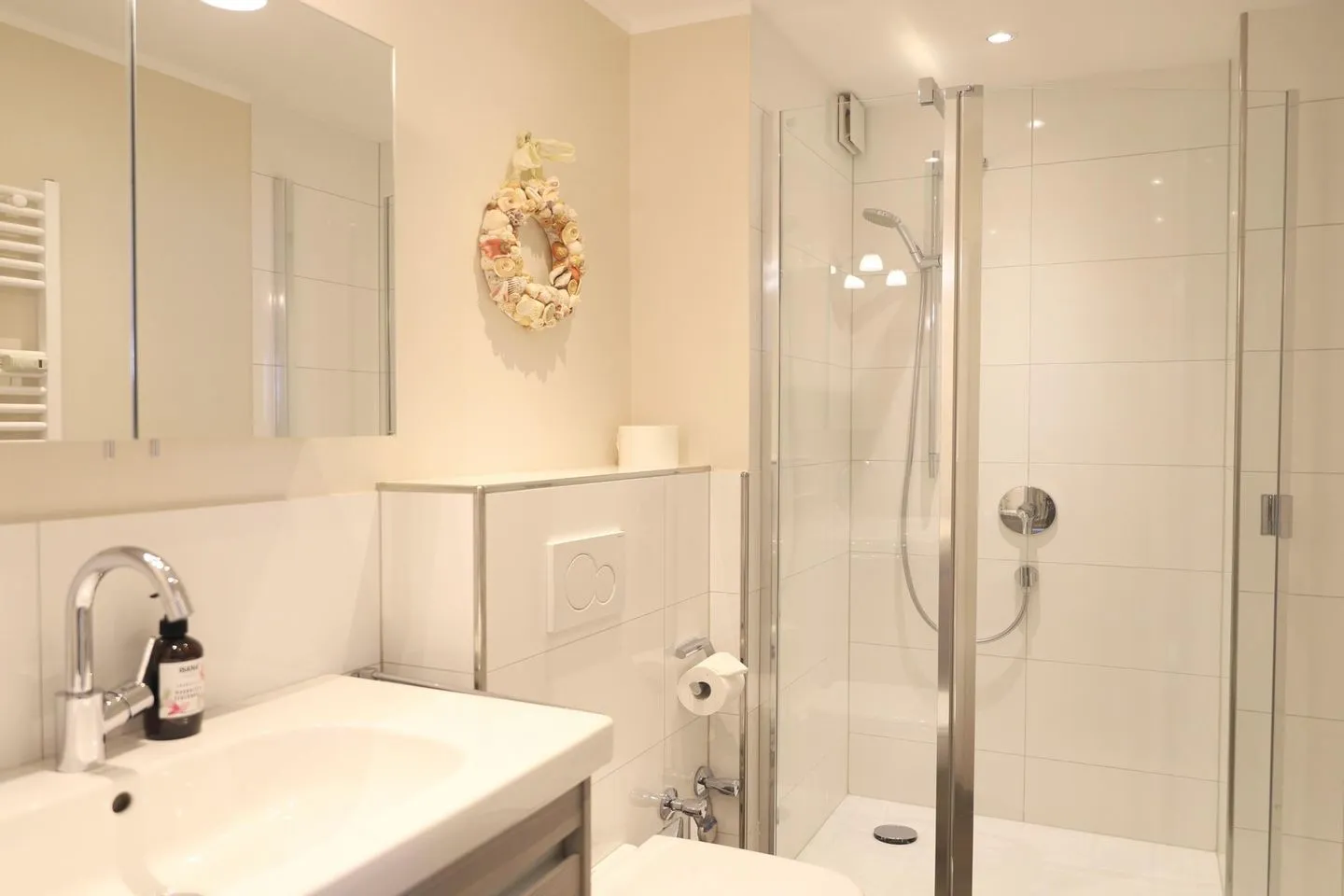 Elisabethstraße 2, Whg. 8 Westerland - Badezimmer