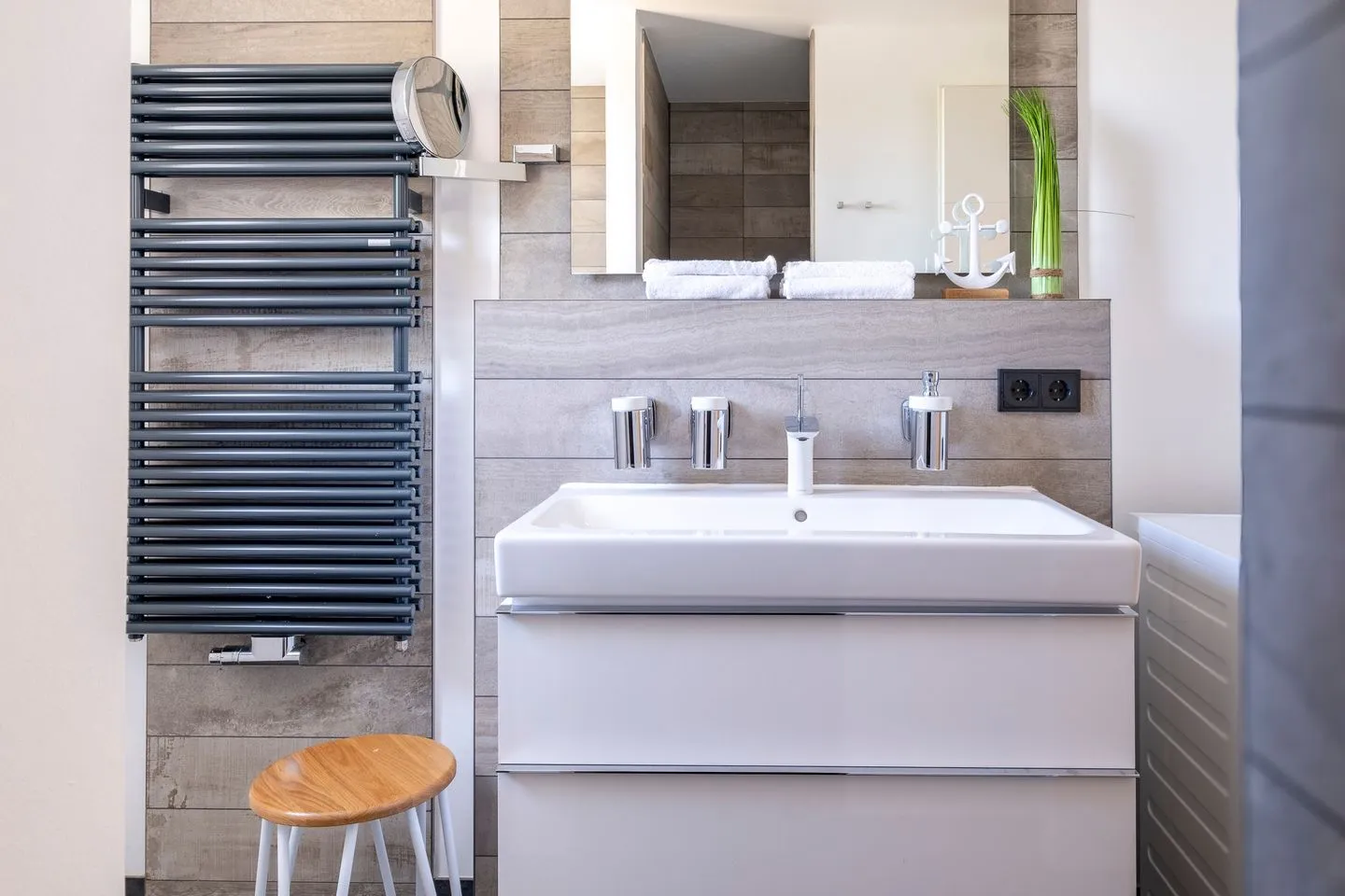 Seestern Wustrow - Ferienwohnung Seestern Wustrow modernes Bad