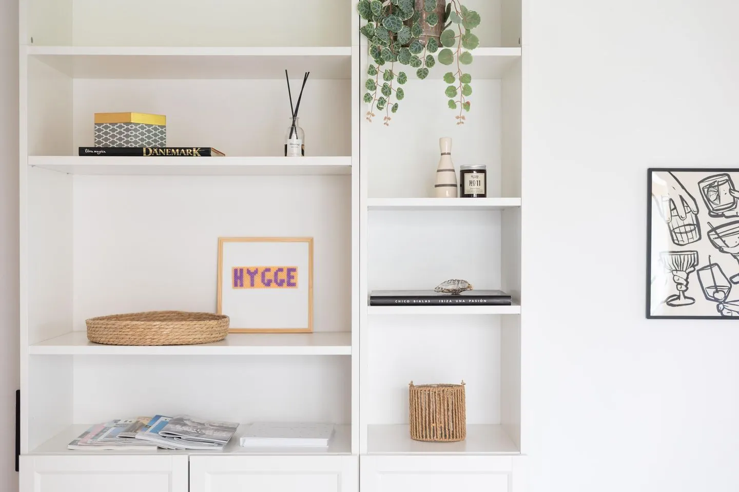 VITA Sonnholm Flensburger Förde - Wohnzimmer mit Spielen, Büchern und Hygge