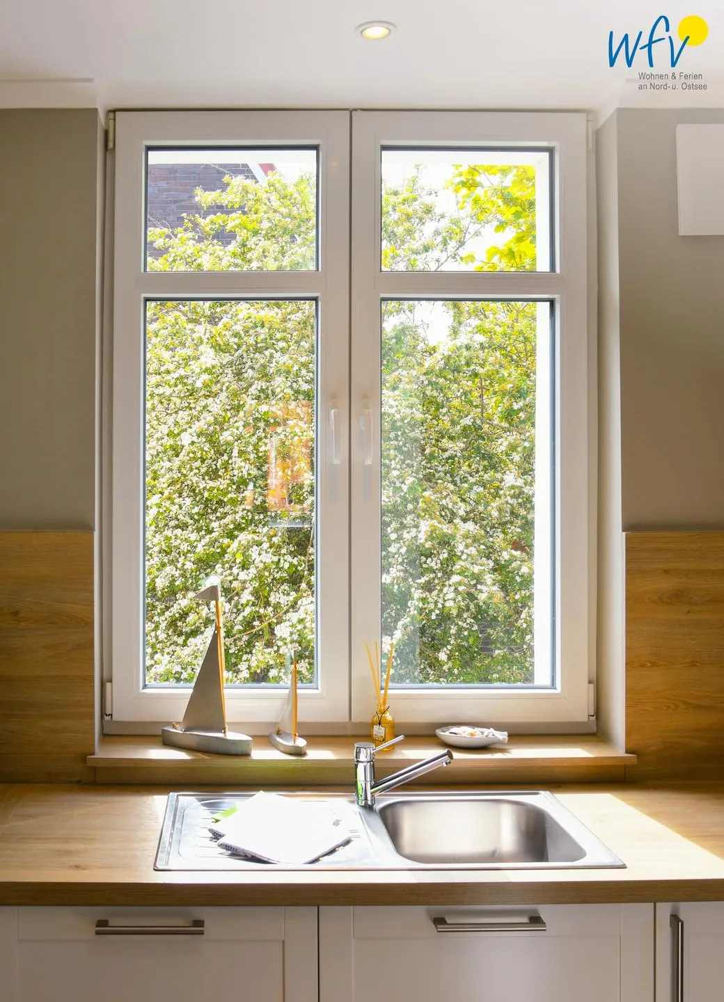 Ferienhaus Charlotte 48 Ferienwohnung große Charlotte Wangerooge - Küche / Küchenzeile
