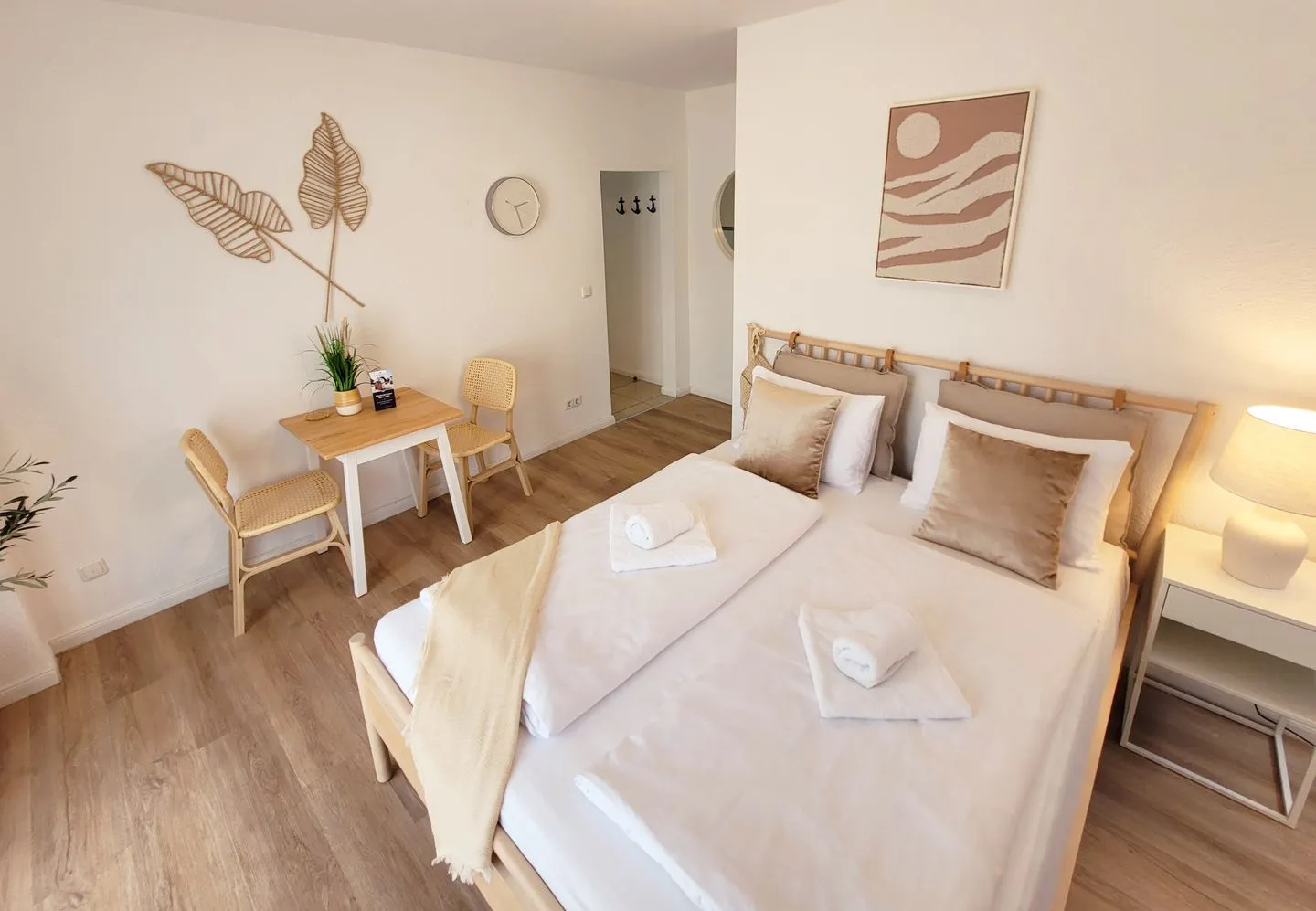 Moderner Ankerplatz mit Terrasse direkt am Hafen "Momentic" Neustadt in Holstein - Schlafzimmer