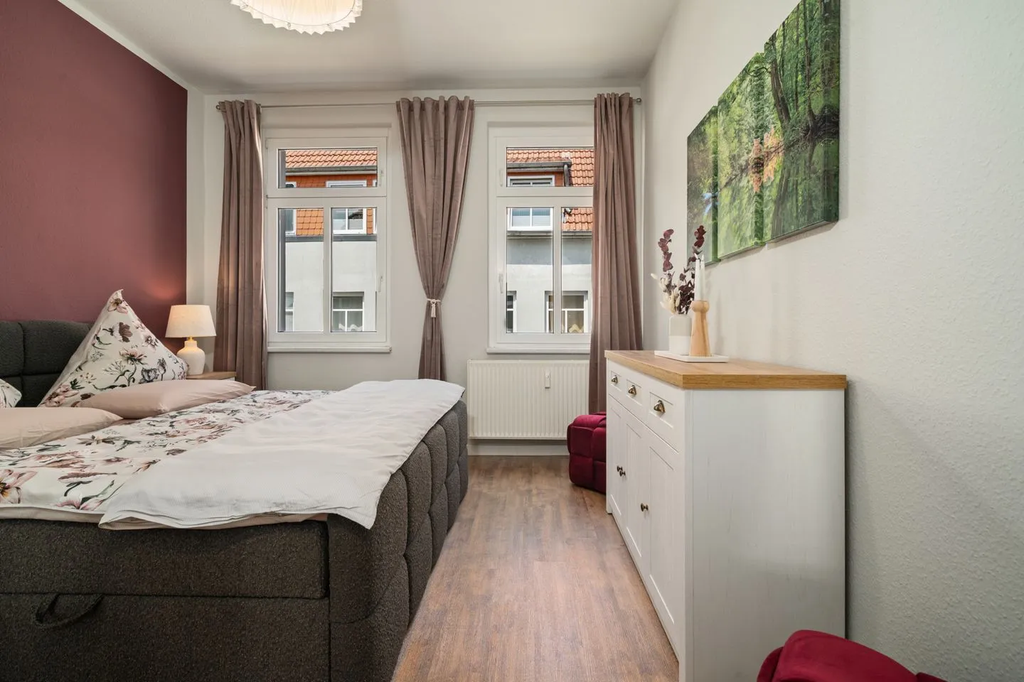Hafenkino Waren (Müritz) - Ferienwohnung Hafenkino Müritz mit praktischem Schlafzimmer
