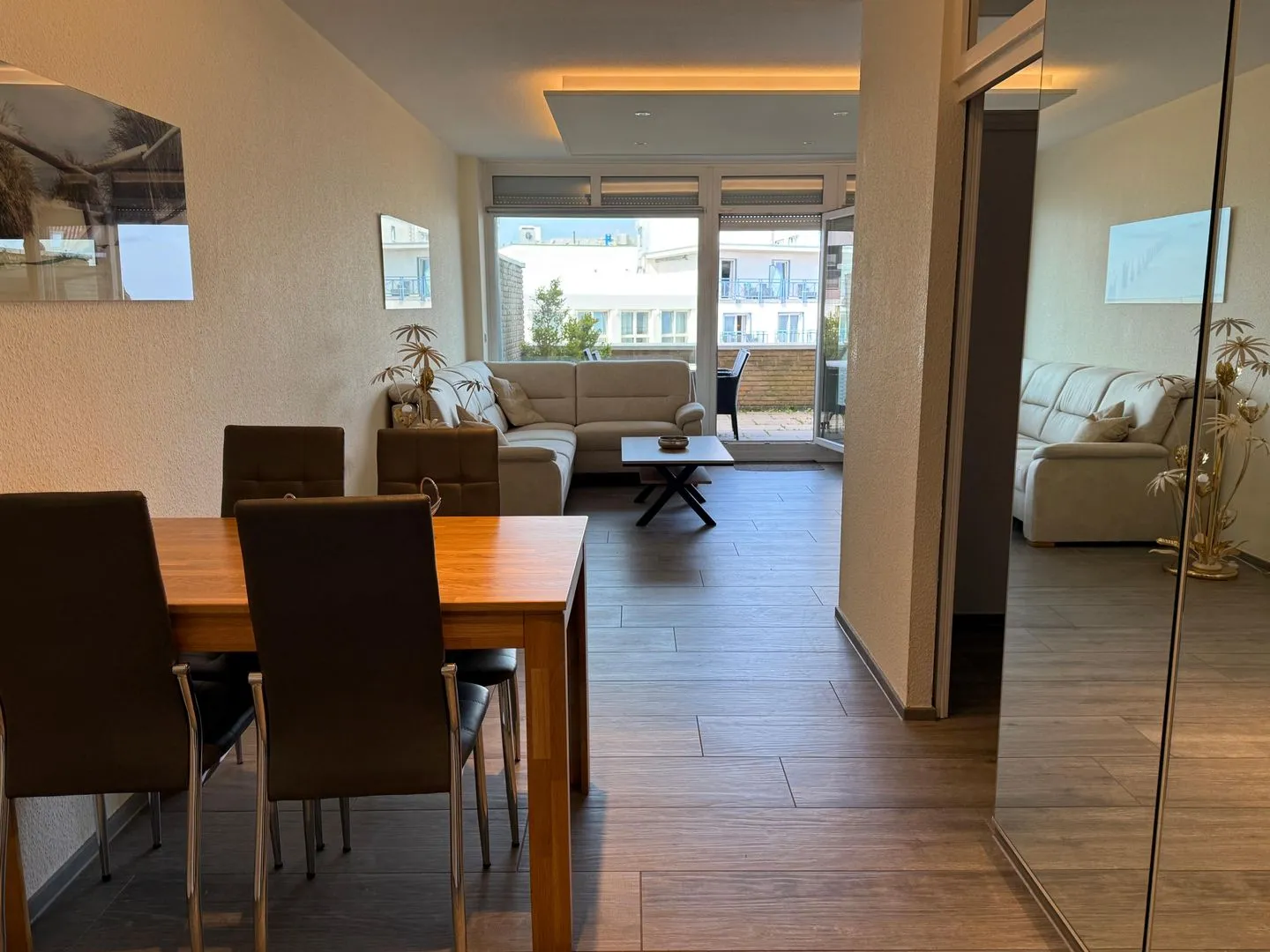 Panorama Whg 47, 3. OG - Wohnzimmer