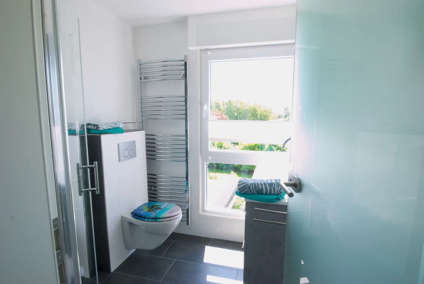 Ferienwohnung Strandzeit Norddeich - Badezimmer