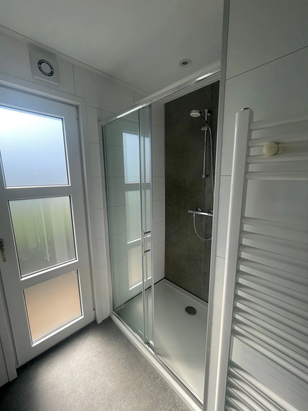 Marina Strandbad Chalet Inselperle mit Zaun Nr. 84 Gelderland -