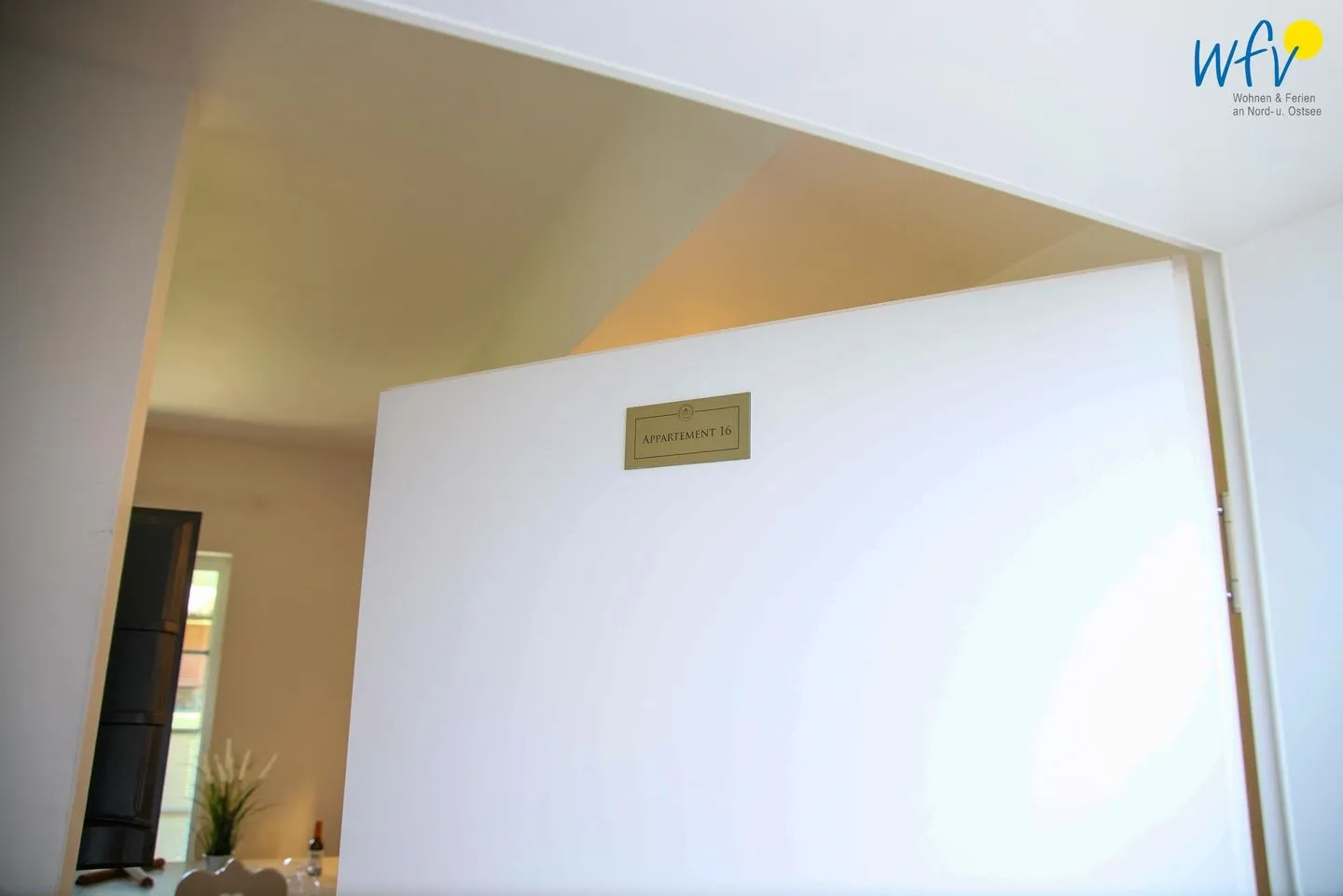 Ferienhaus am Gutspark Dranske Ferienwohnung Sonnengruß Rügen - Dranske - Hauptansicht