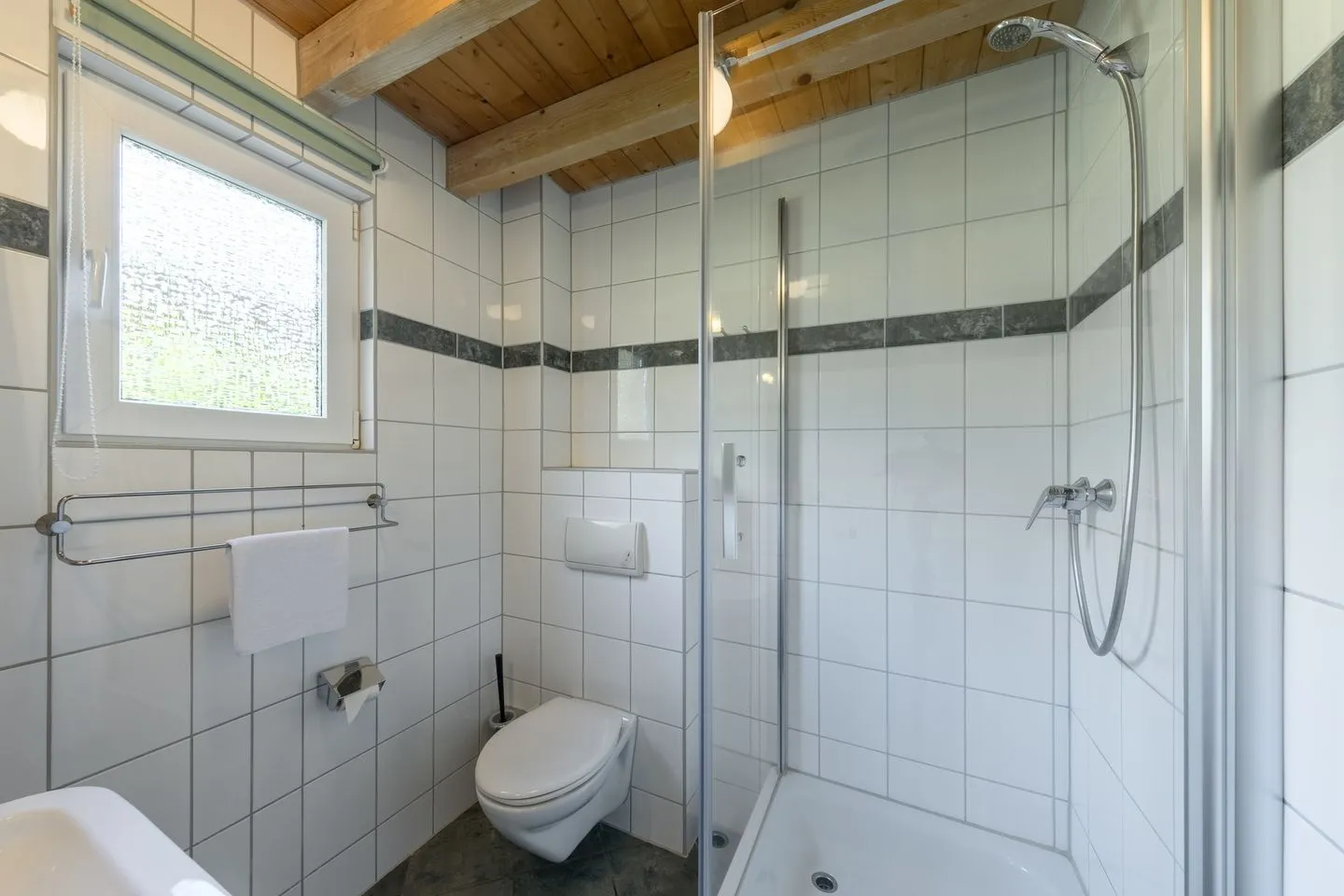 Sonnenschein Jabel - Ferienhaus Sonnenschein in Jabel Badezimmer mit Dusche