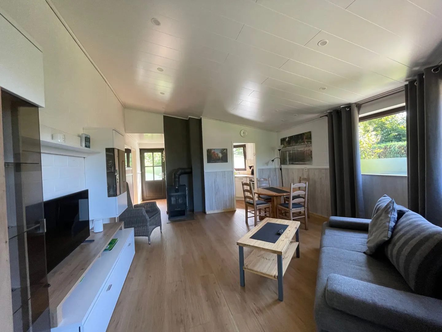 Fichtenhain - Lastering Ferienhäuser & Apartments Haddorf - Wohnzimmer