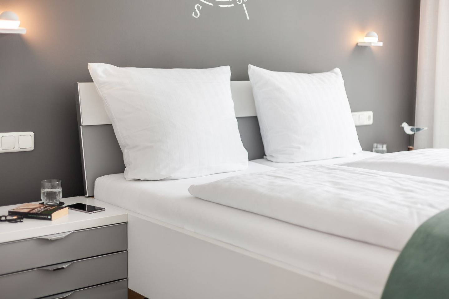 Deichhausener Str. 2, Wohnung Senator, 1.OG, Schlafzimmer 1