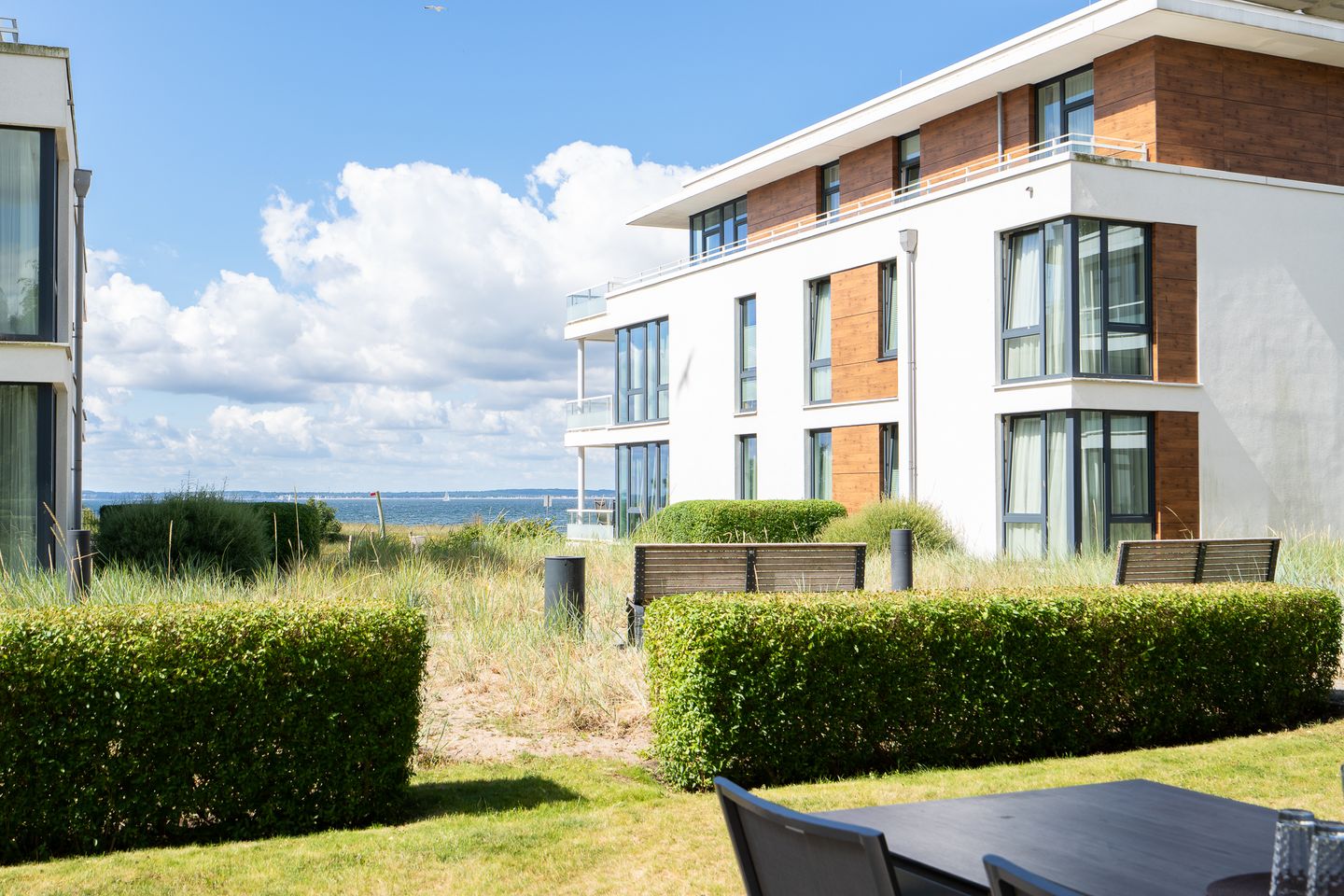 Ausblick auf das Meer von der Terrasse