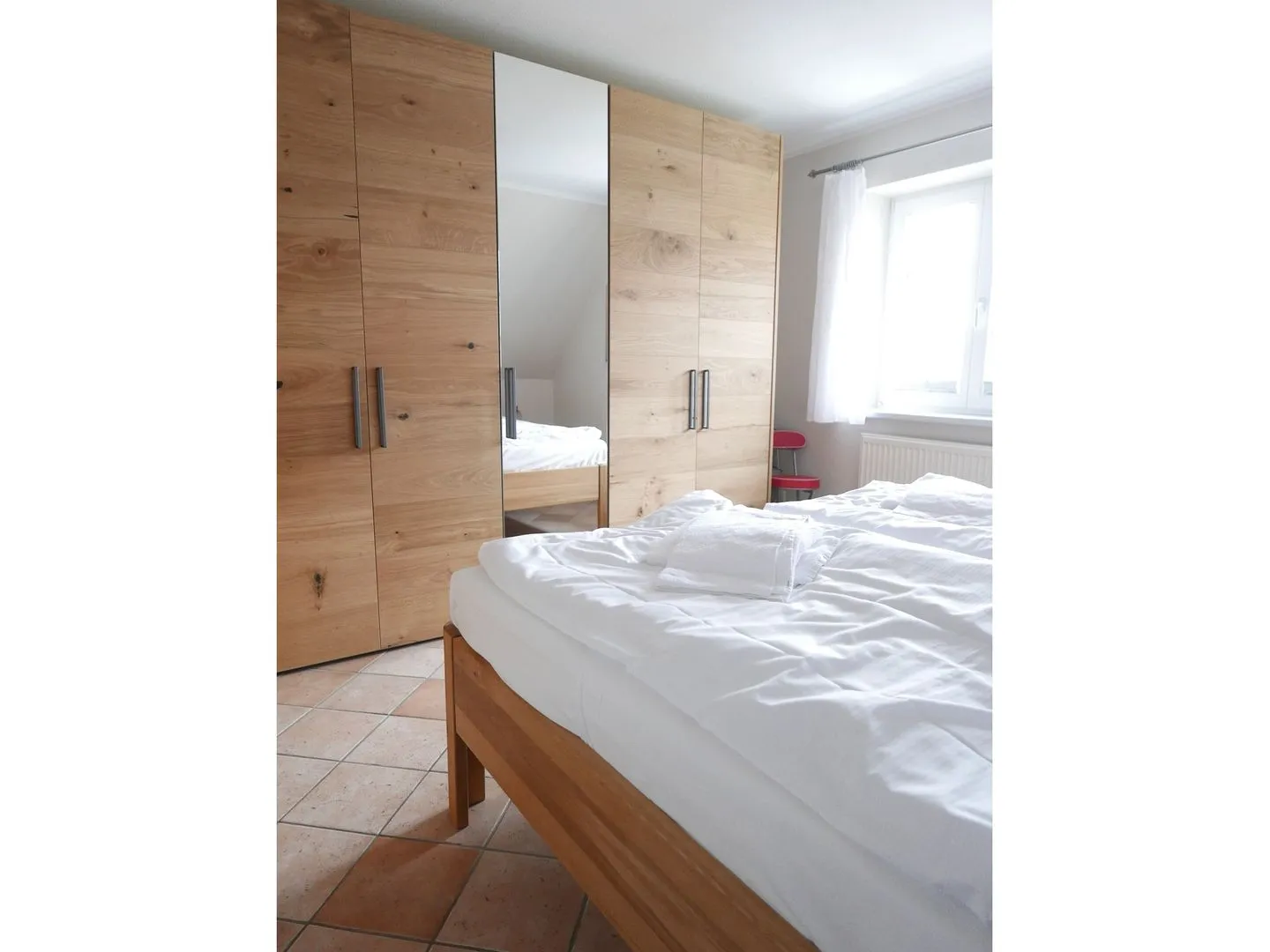 Störtebekerstraße 9 - Wohnung 6 Ostseeheilbad Zingst - Schlafzimmer mit Kleiderschrank