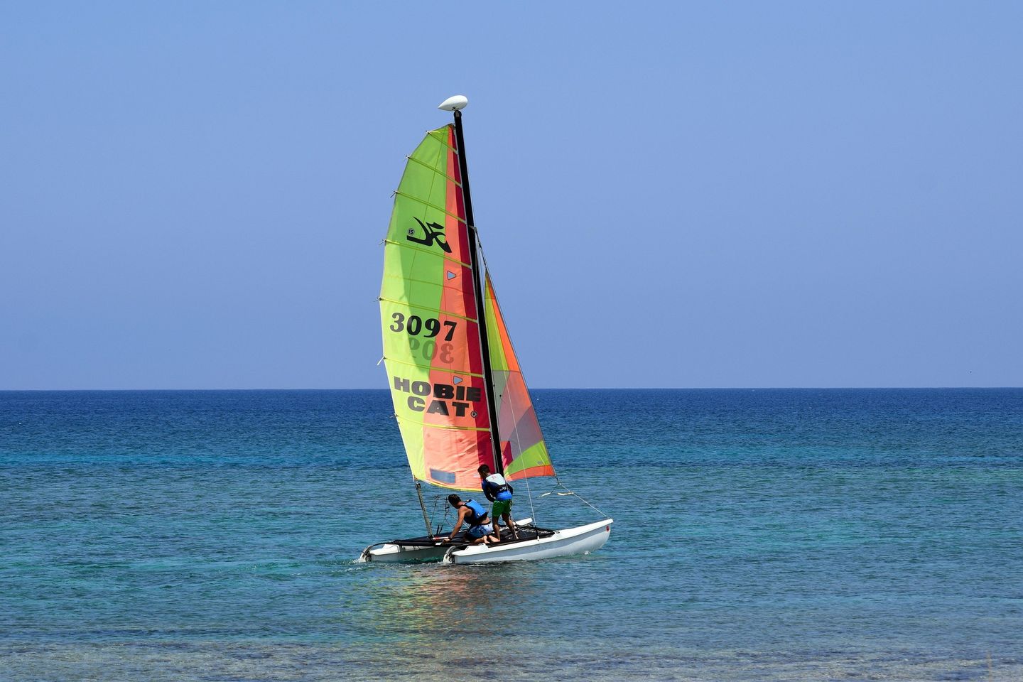 Catamaran segeln auf der Ostsee