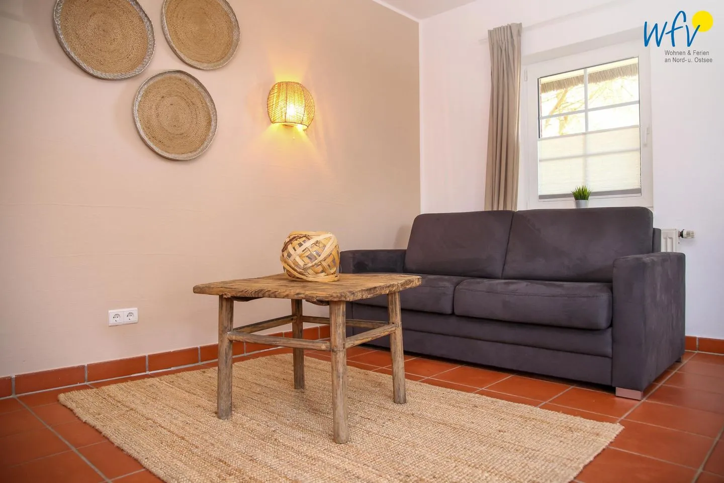 Ferienhaus am Gutspark Dranske Ferienwohnung Strandroggen Rügen - Dranske - Wohnzimmer