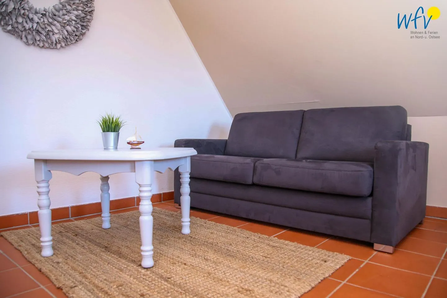 Ferienhaus am Gutspark Dranske Ferienwohnung Sonnenrose Rügen - Dranske - Wohnzimmer