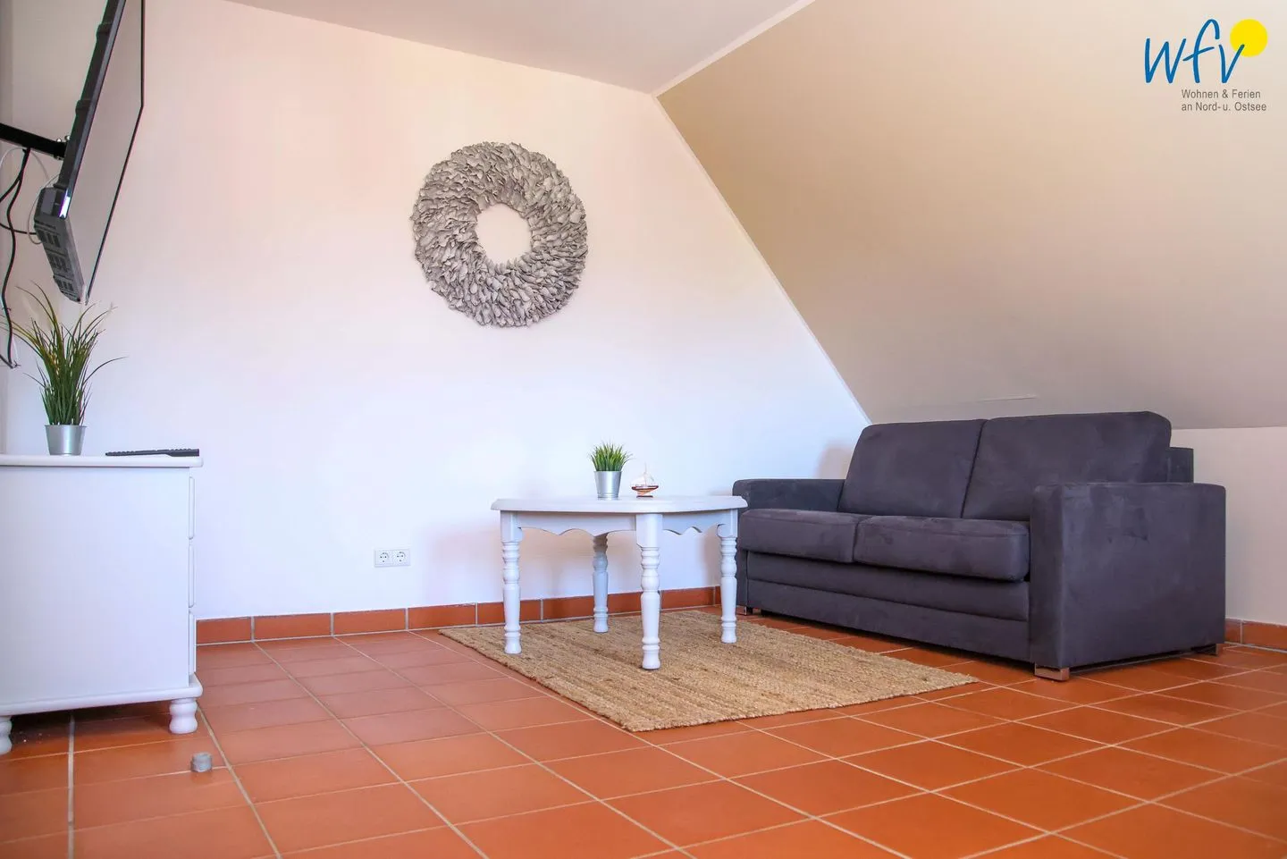 Ferienhaus am Gutspark Dranske Ferienwohnung Sonnenrose Rügen - Dranske - Wohnzimmer