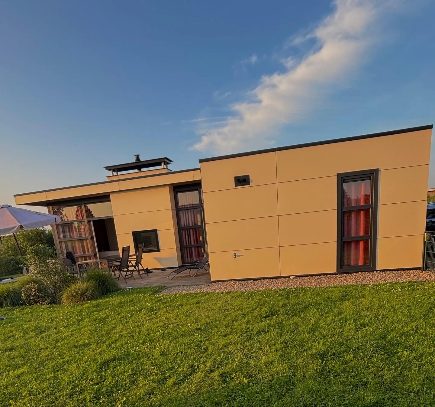 Marina Strandbad Chalet RiverLodge mit Zaun Haus Nr. 94 Gelderland -