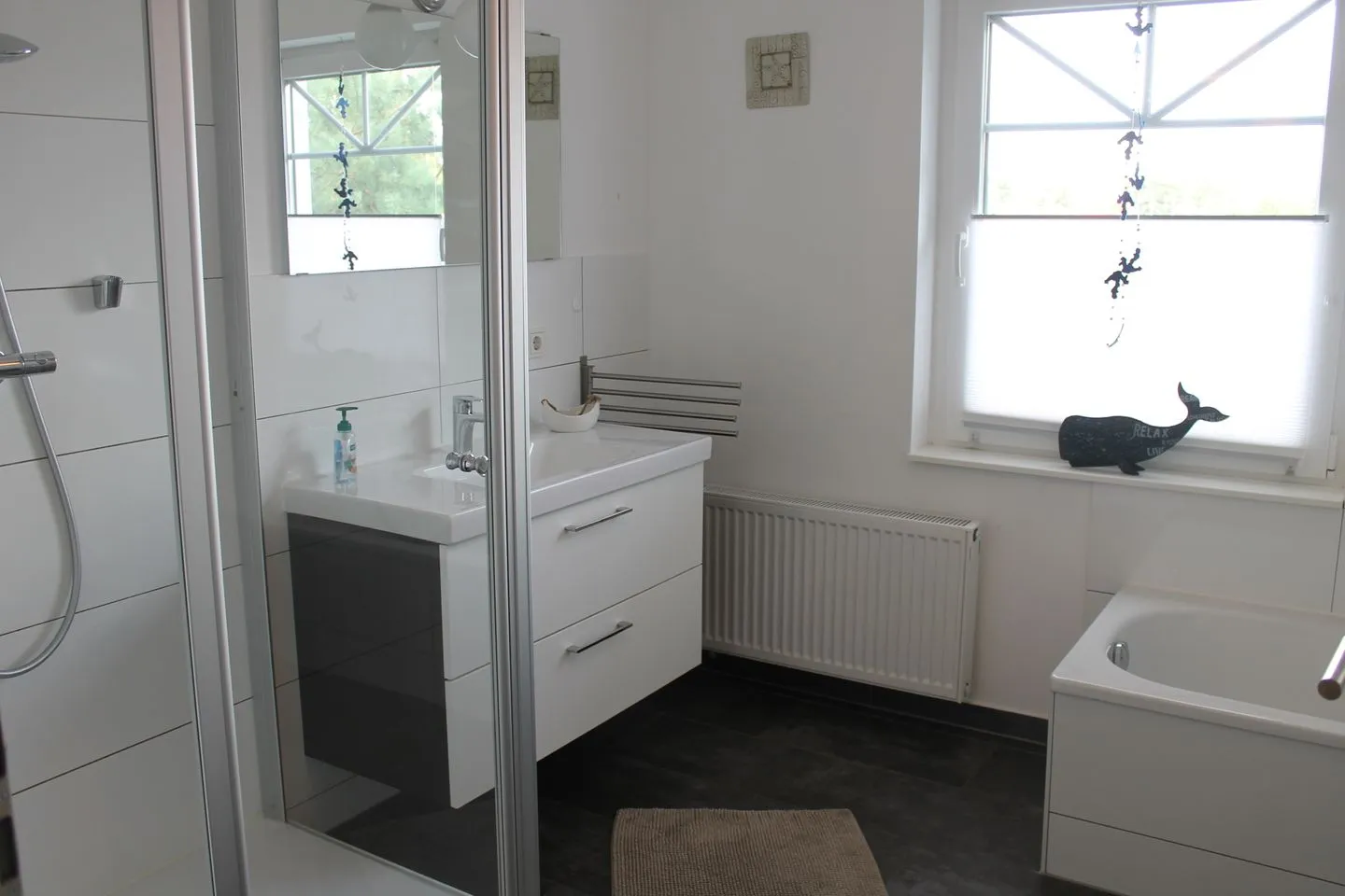 De niege Leive Born - Badezimmer