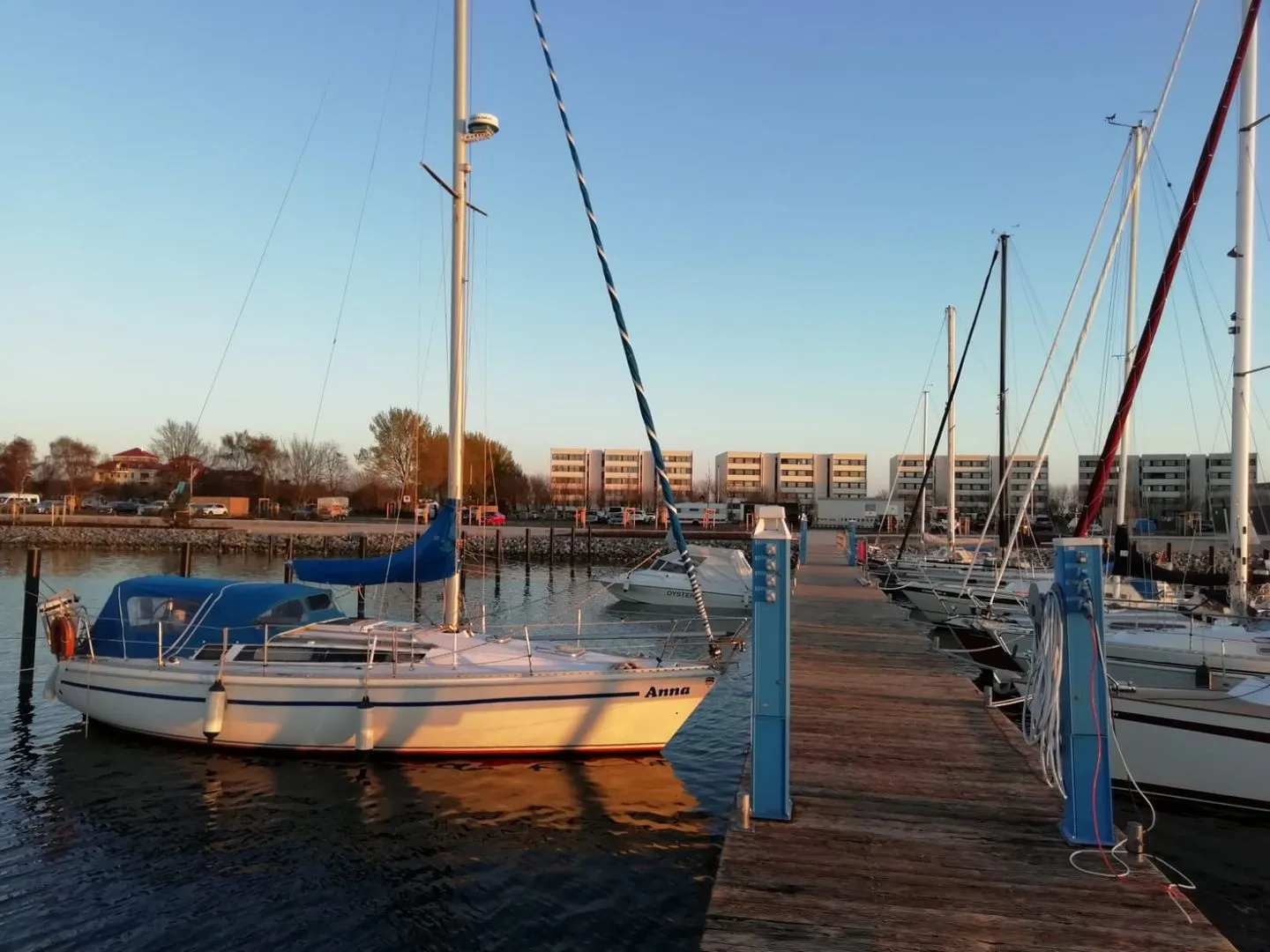 Auszeit am Yachthafen Südstrand -