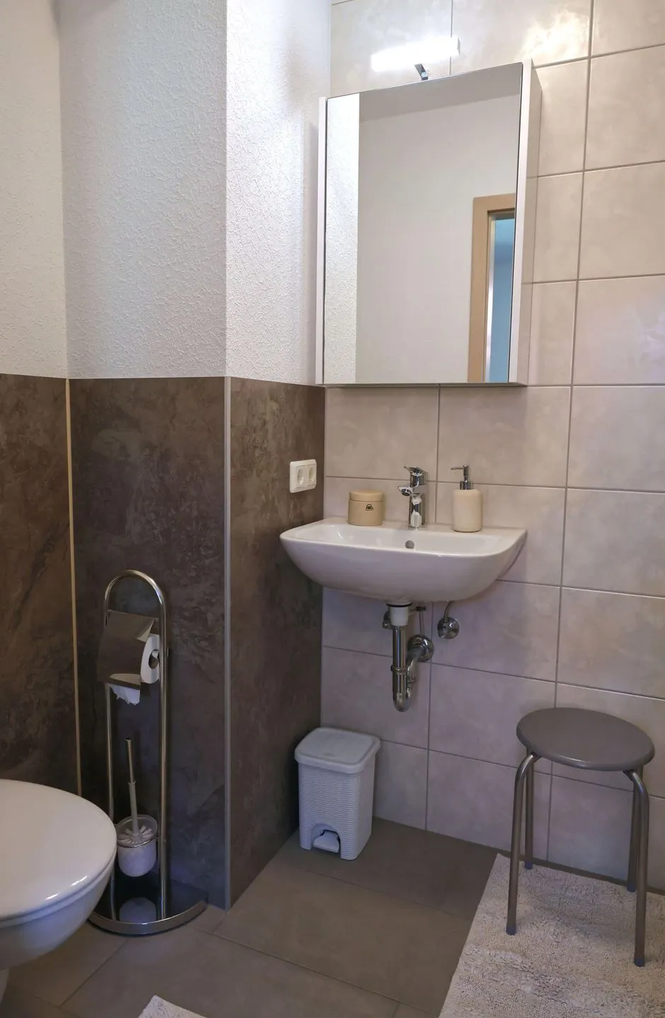 Ferienwohnung Zur Sonne Thüringer Wald - Badezimmer mit Toilette