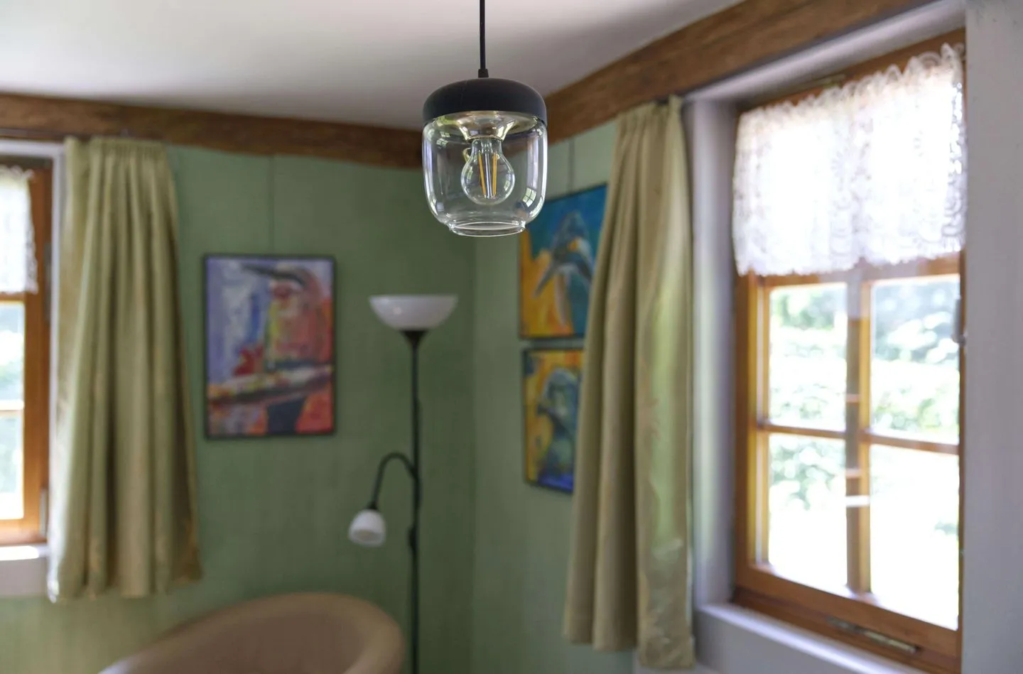 Ferienwohnung Teichblick Thüringer Wald - Detailaufnahme der Lampe im Wohnzimmer