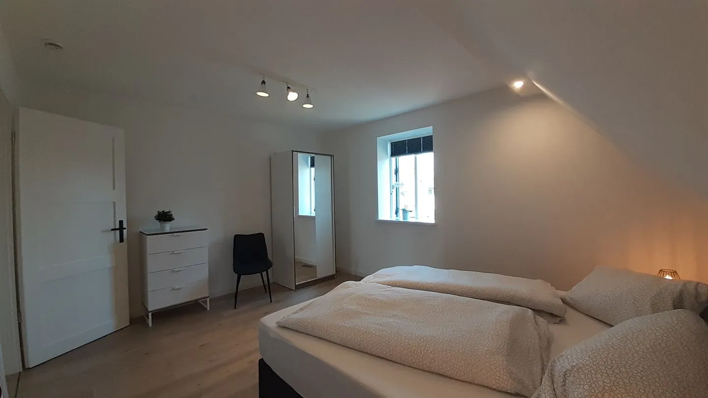 Magnolia Born - Schlafzimmer