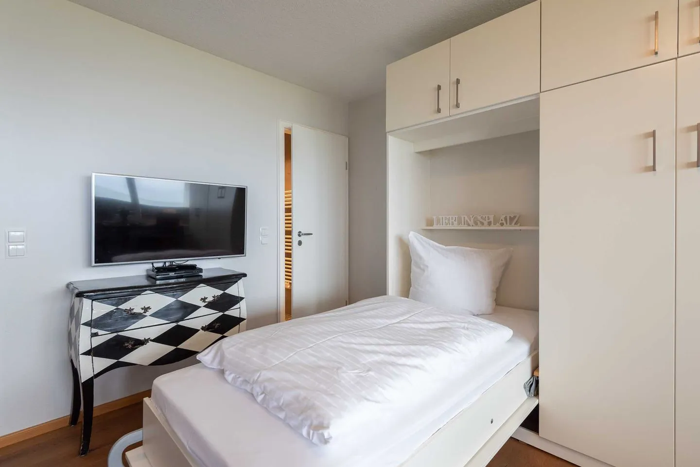 Dünenhof zum Kronprinzen, App. 59 Wenningstedt - Wohnzimmer