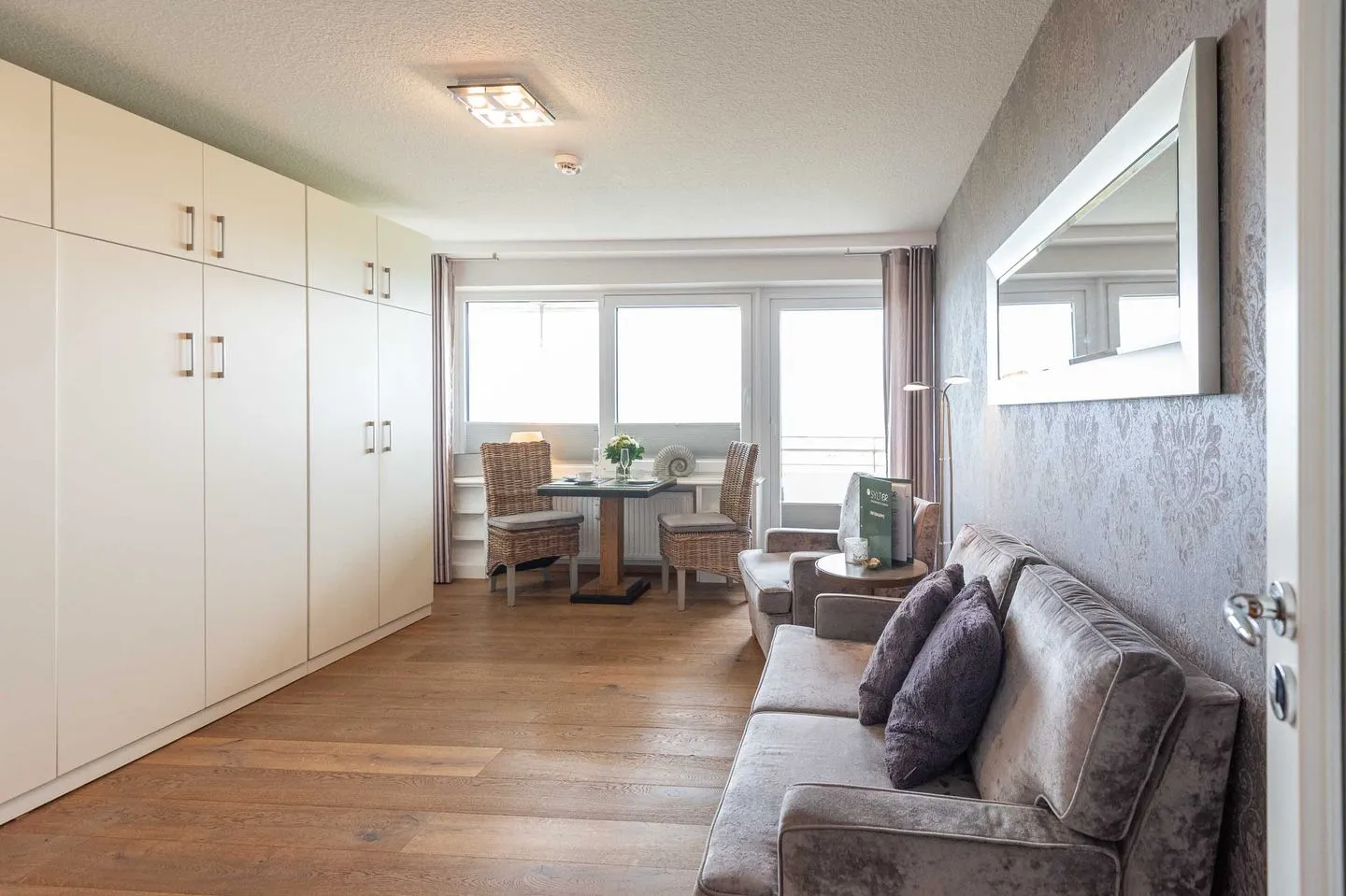 Dünenhof zum Kronprinzen, App. 59 Wenningstedt - Wohnzimmer