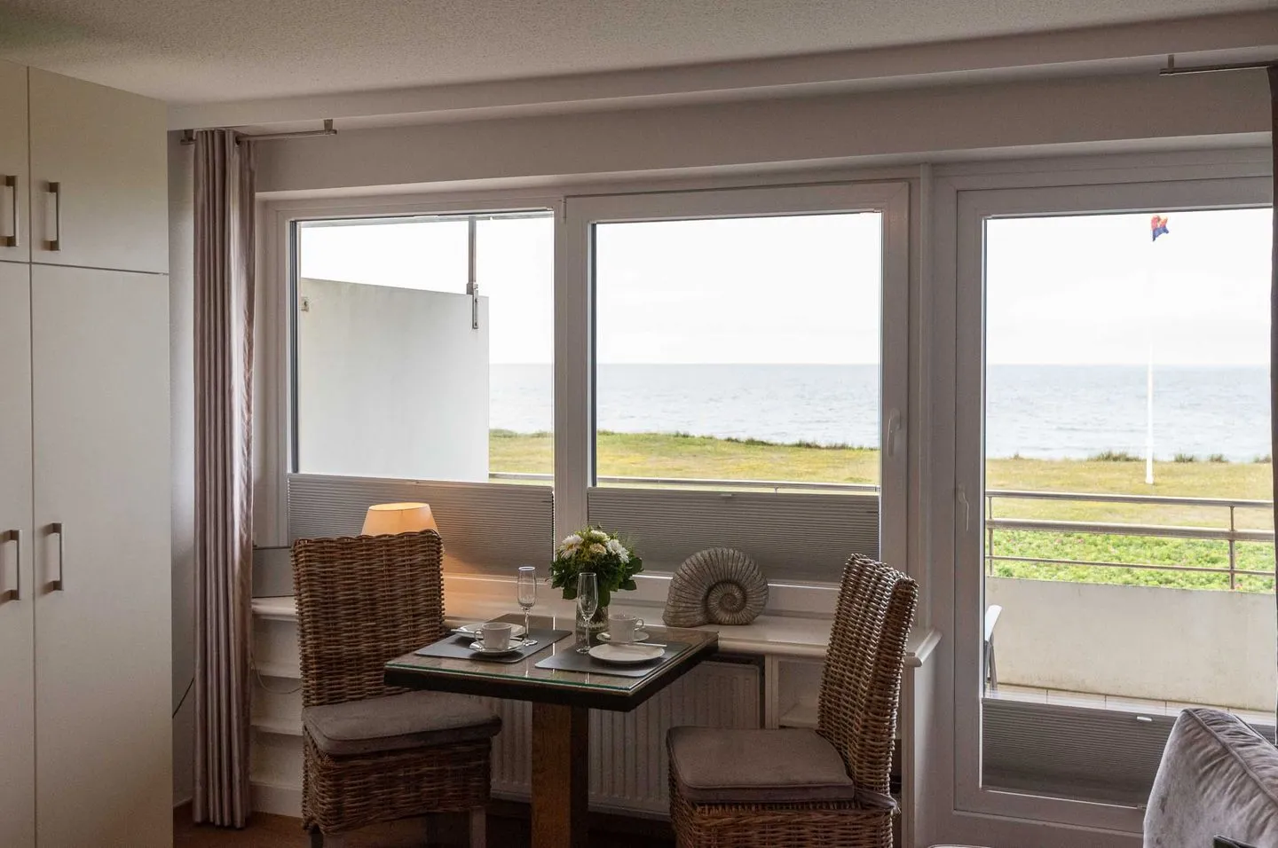 Dünenhof zum Kronprinzen, App. 59 Wenningstedt - Wohnzimmer