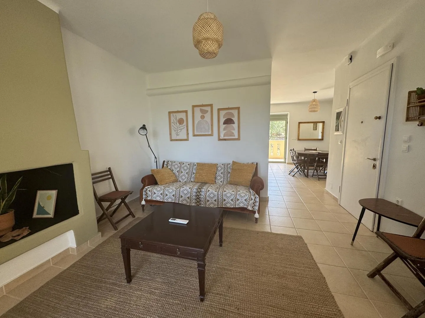 Nanita Stone House Poulithra - Wohnzimmer