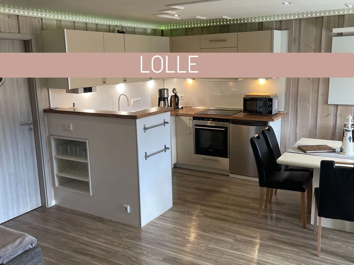 Dreibogen Ferienwohnung Lolle Holnis - Küche / Küchenzeile