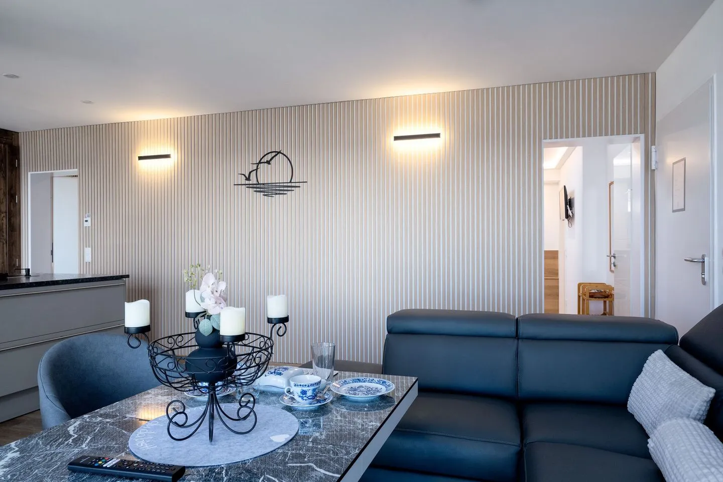 FeWo Silbermöwe - Meerblick,Terrasse, Sauna, Fitness Sassnitz - Wohnzimmer