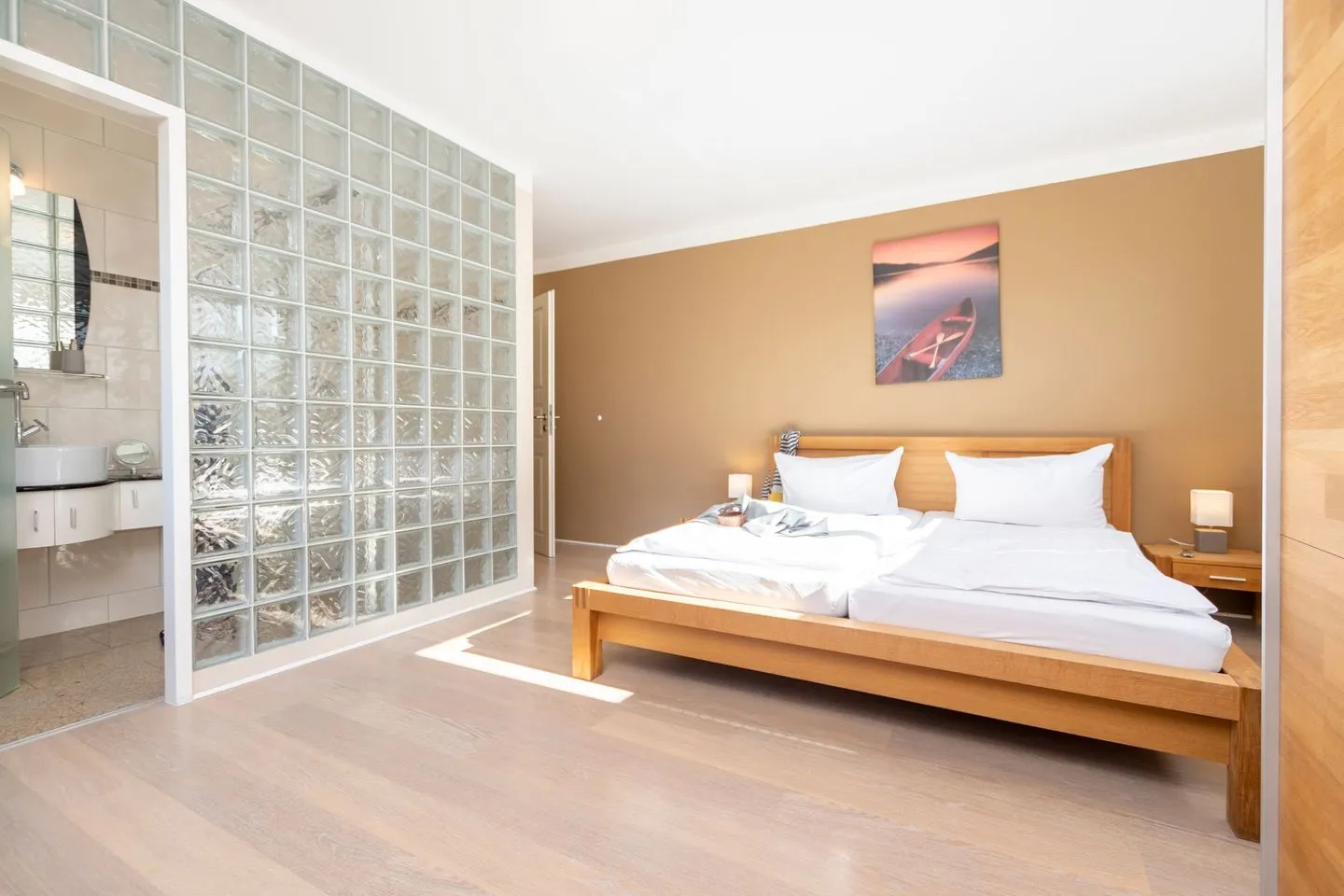 FeWo Wellenspiel - Kamin, Sauna, Meerblick Sassnitz - Schlafzimmer