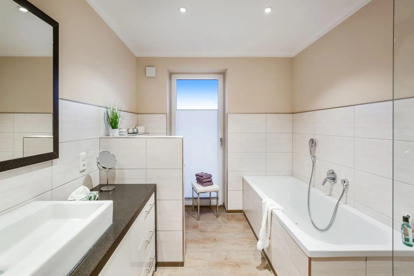 Wellnesshaus Strandläufer Fehmarn - Badezimmer