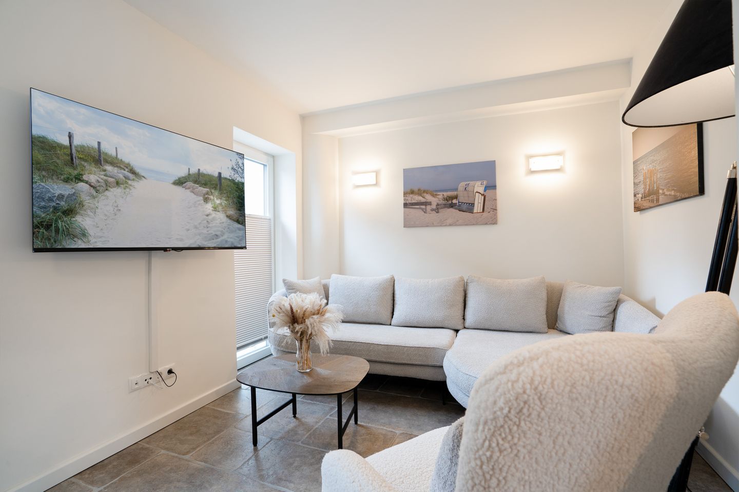 Eleganz trifft Komfort – Ferienwohnung mit Sauna & Balkon