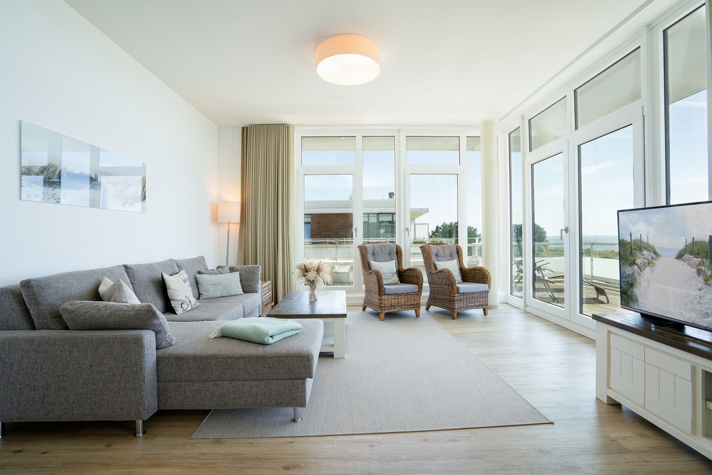 Strandfeeling das ganze Jahr – Ihr exklusives Penthouse mit Panorama-Meerblick.