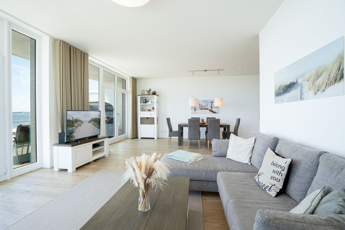 Meerblick, der verzaubert – Luxus-Penthouse direkt am Strand