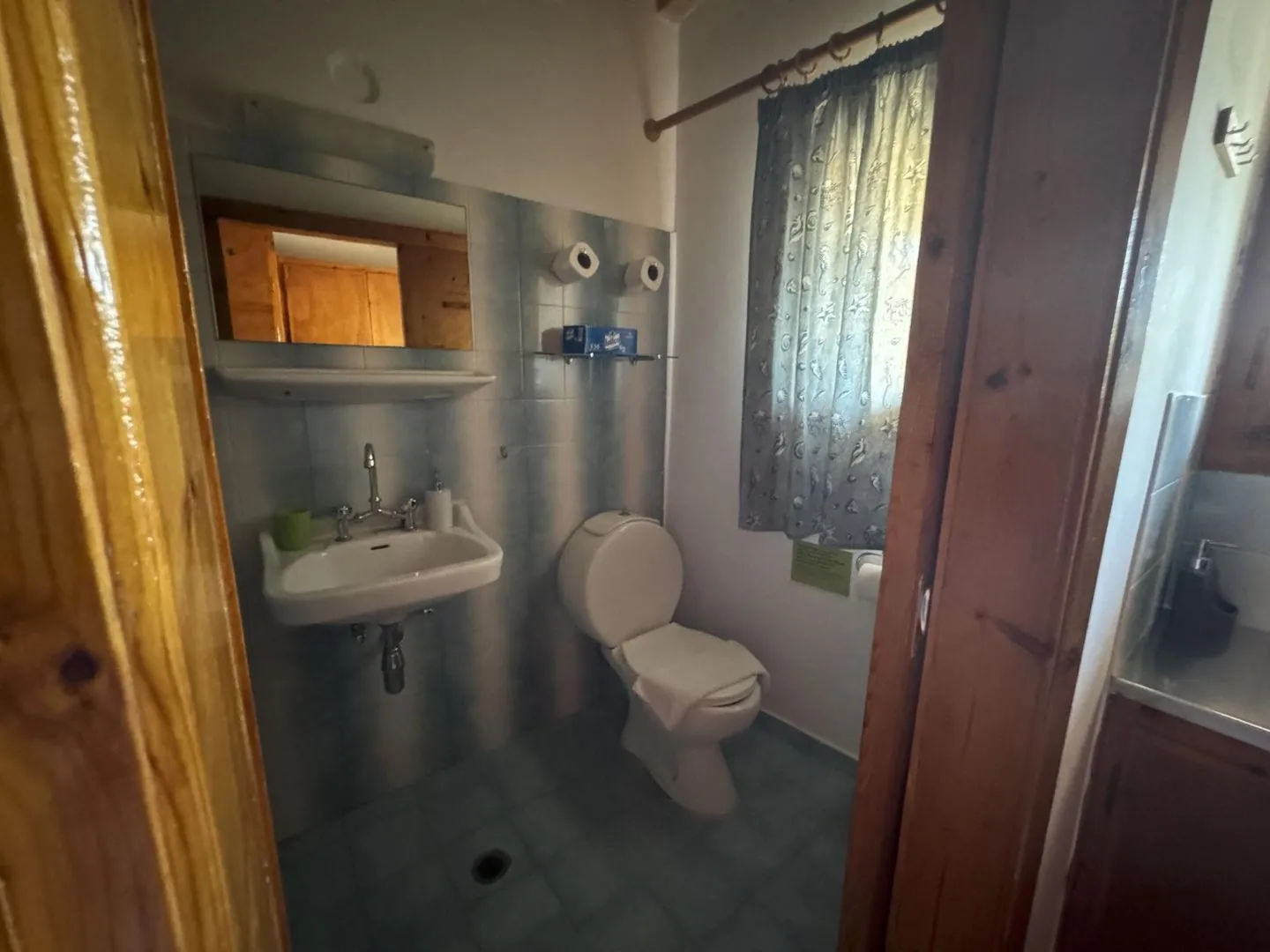Nanita Beach House Lakkos - Bathroom