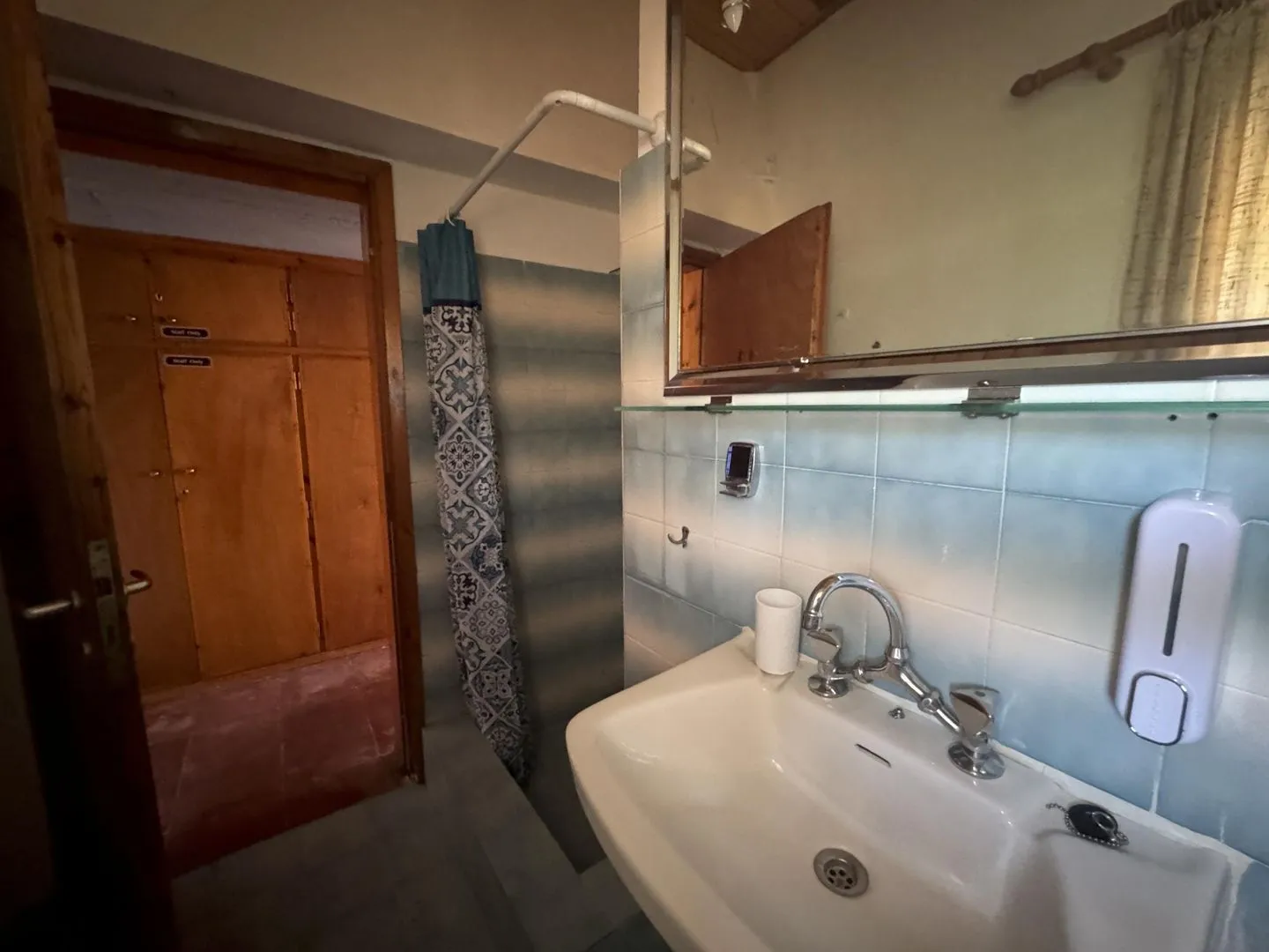 Nanita Beach House Lakkos - Bathroom