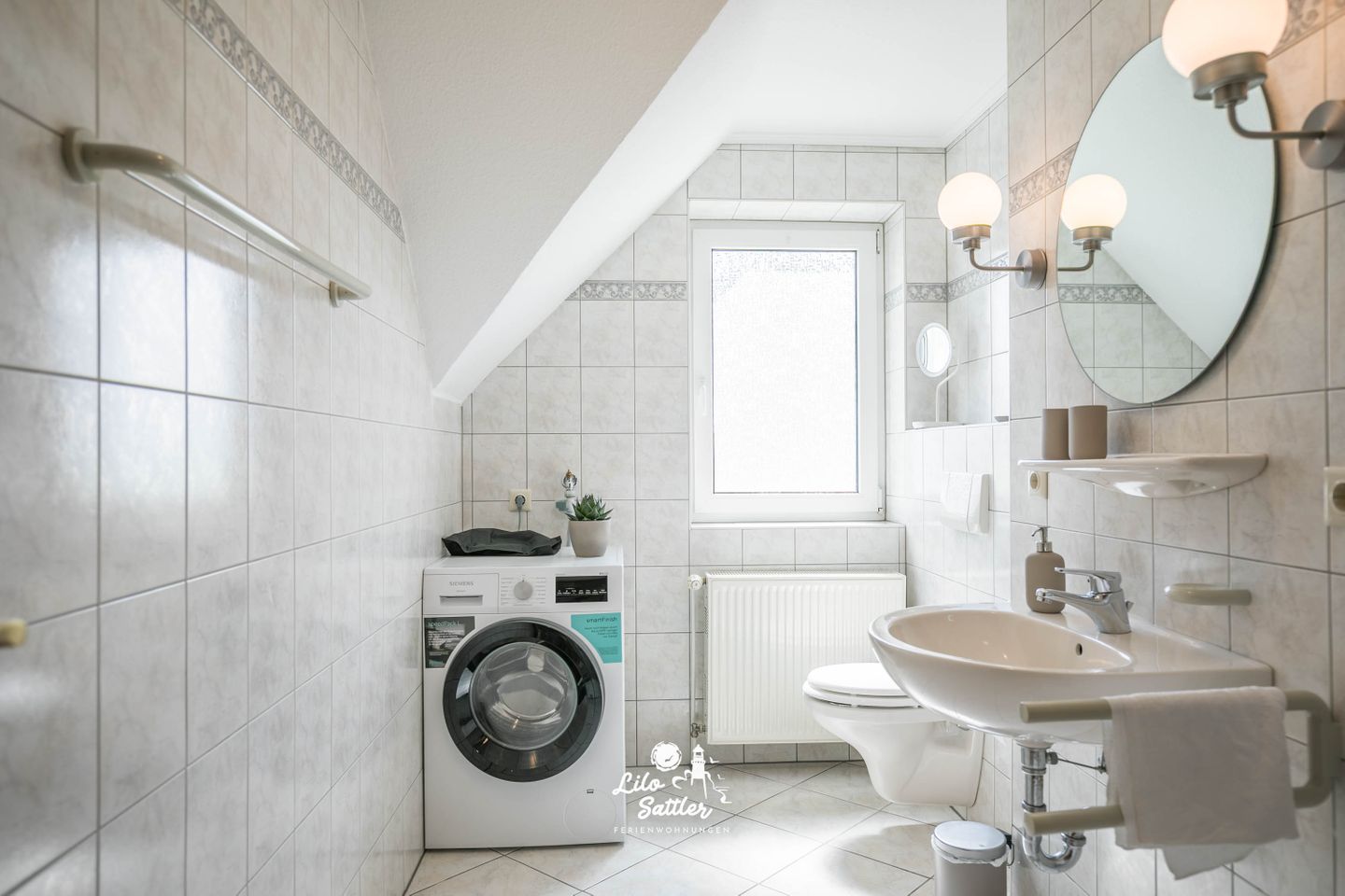 Wohnung Flora, Badezimmer, Waschmaschine
