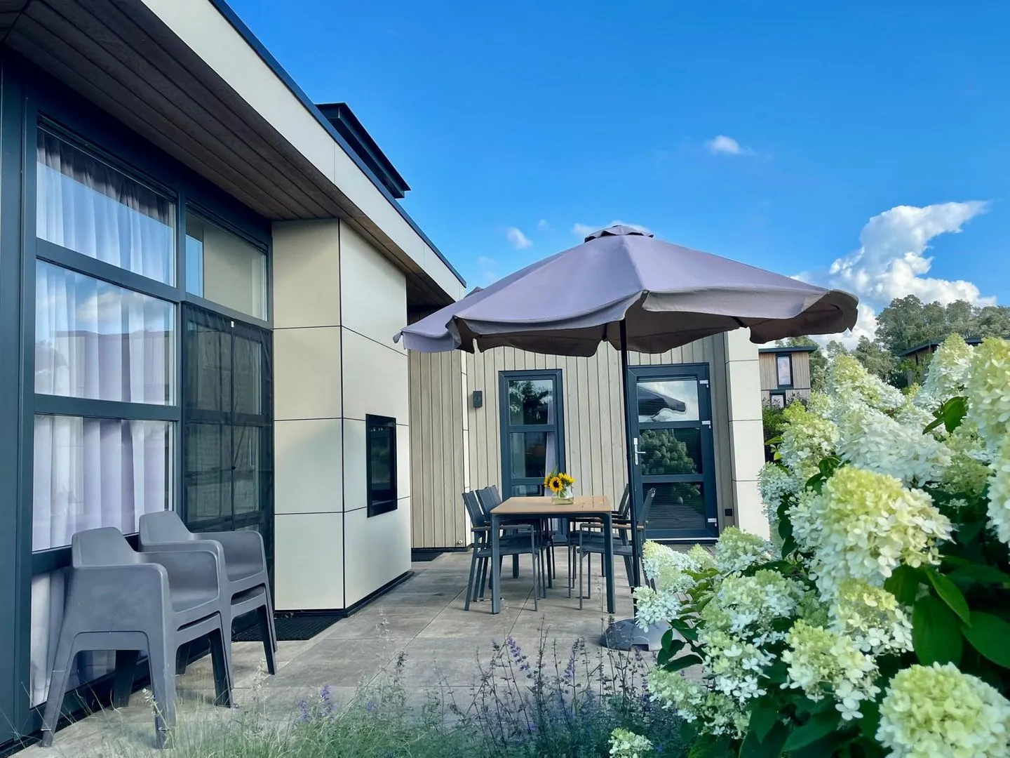 Marina Strandbad Chalet Waterlijn mit Zaun Haus Nr. 91 Gelderland -