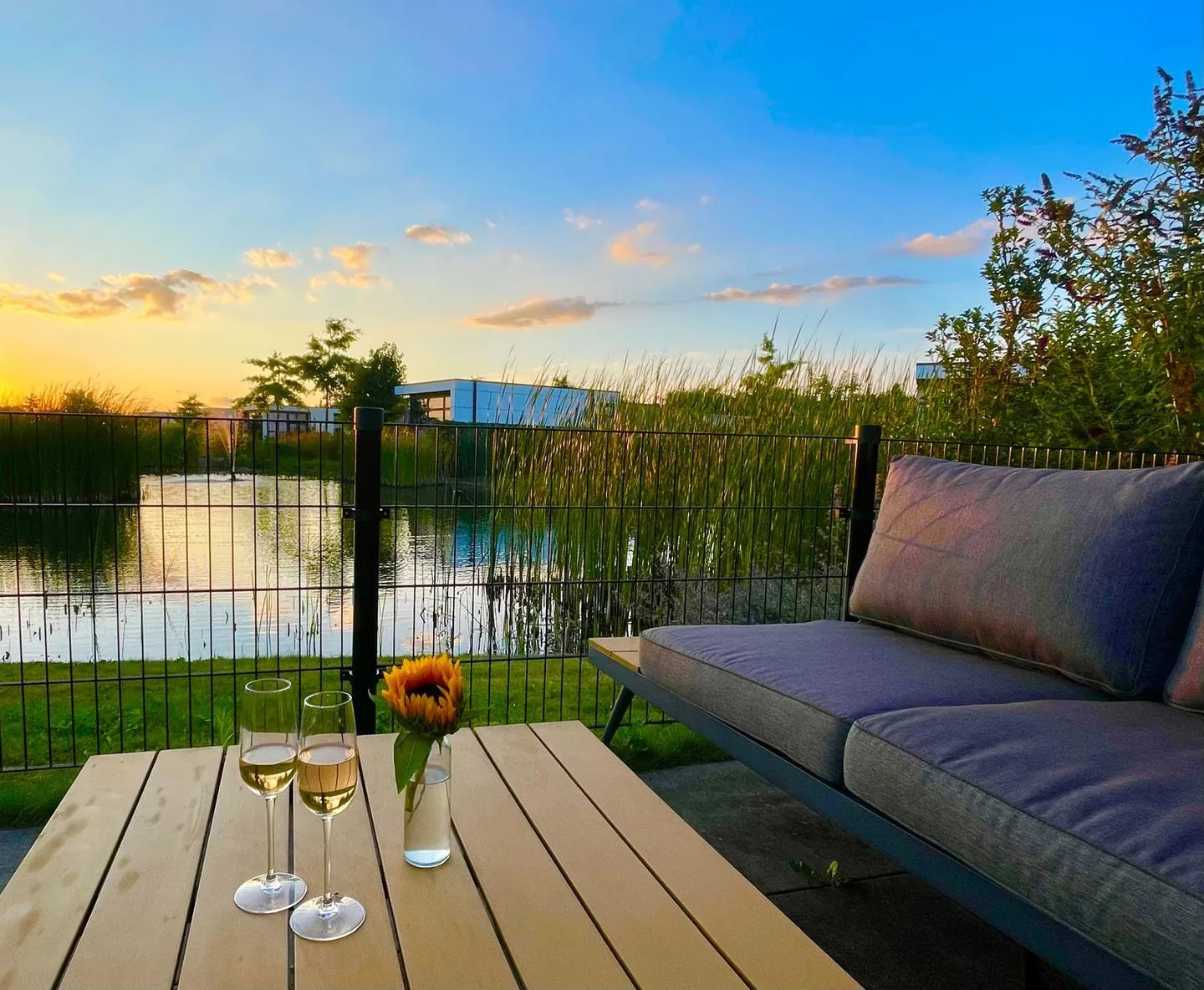 Marina Strandbad Chalet Waterlijn mit Zaun Haus Nr. 91 Gelderland -
