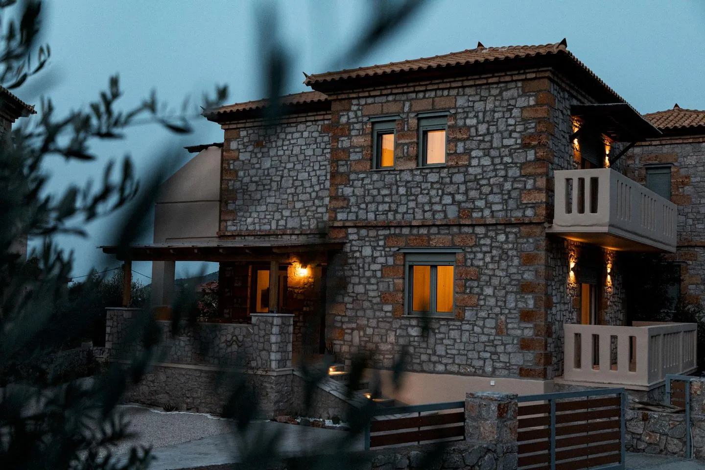 Nanita Stone House Poulithra - Hauptansicht