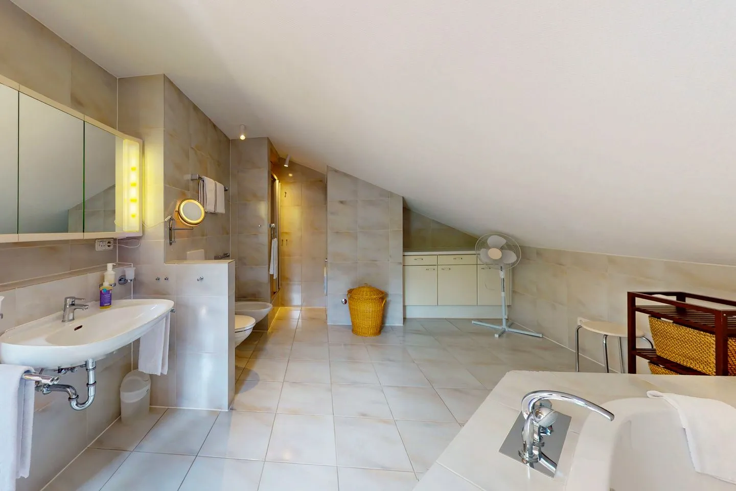 Jenny Garmisch-Partenkirchen - Badezimmer