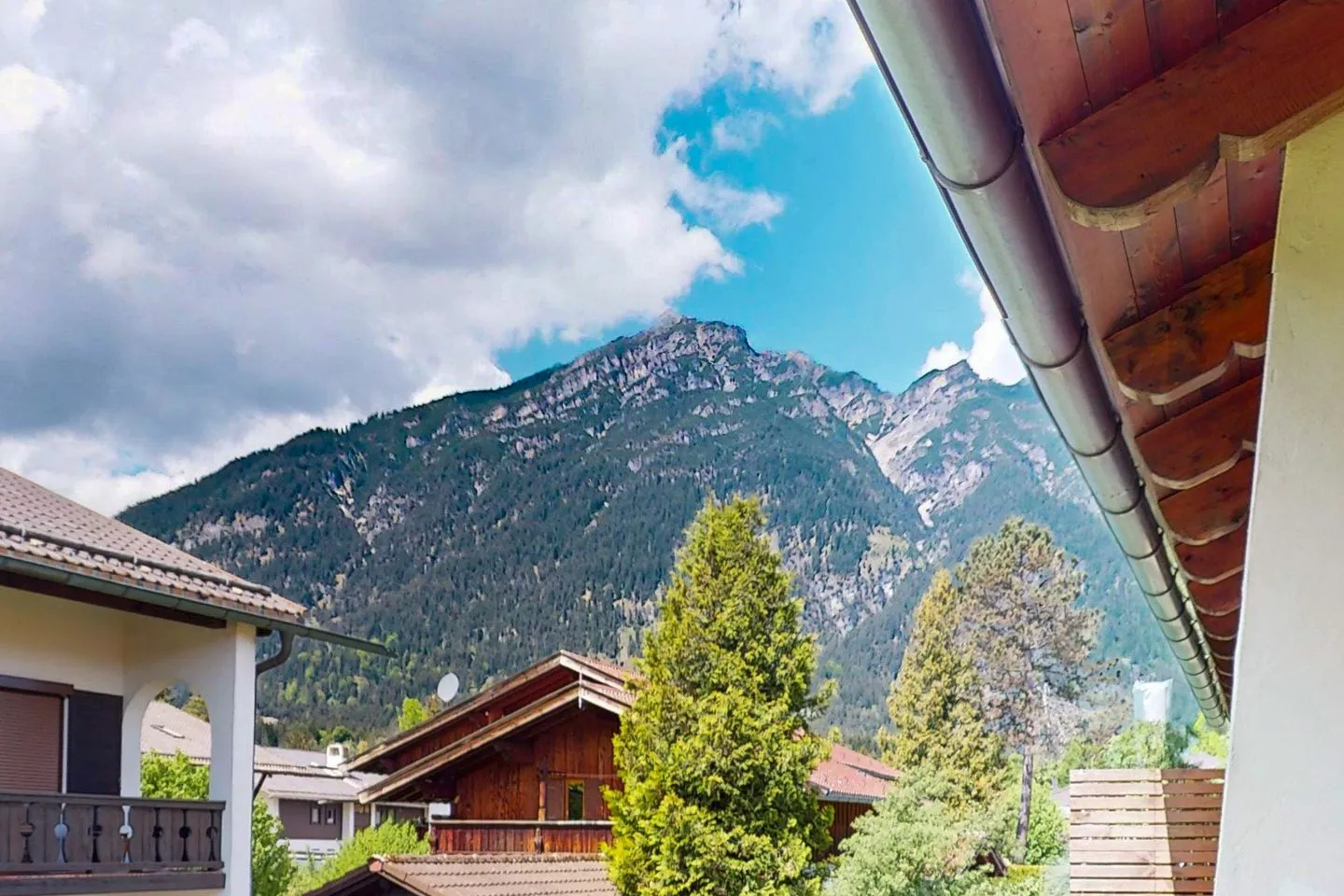 Jenny Garmisch-Partenkirchen - Blick auf Sehenswürdigkeit