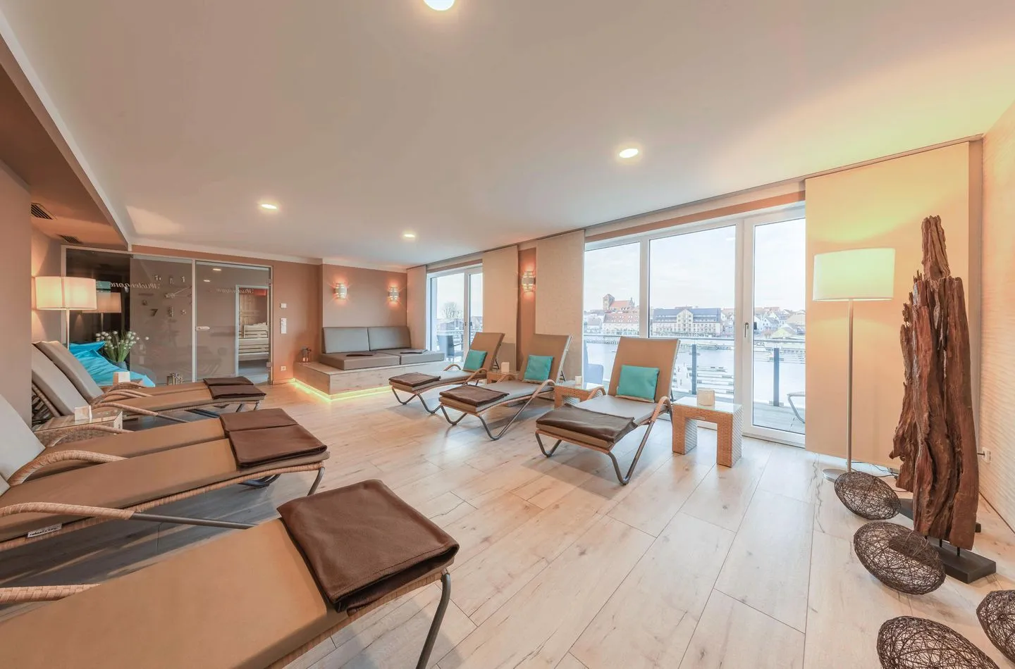 Kietz-Perle Waren (Müritz) - Ferienwohnung Kietz-Perle Waren (Müritz) - Fitness & Sauna
