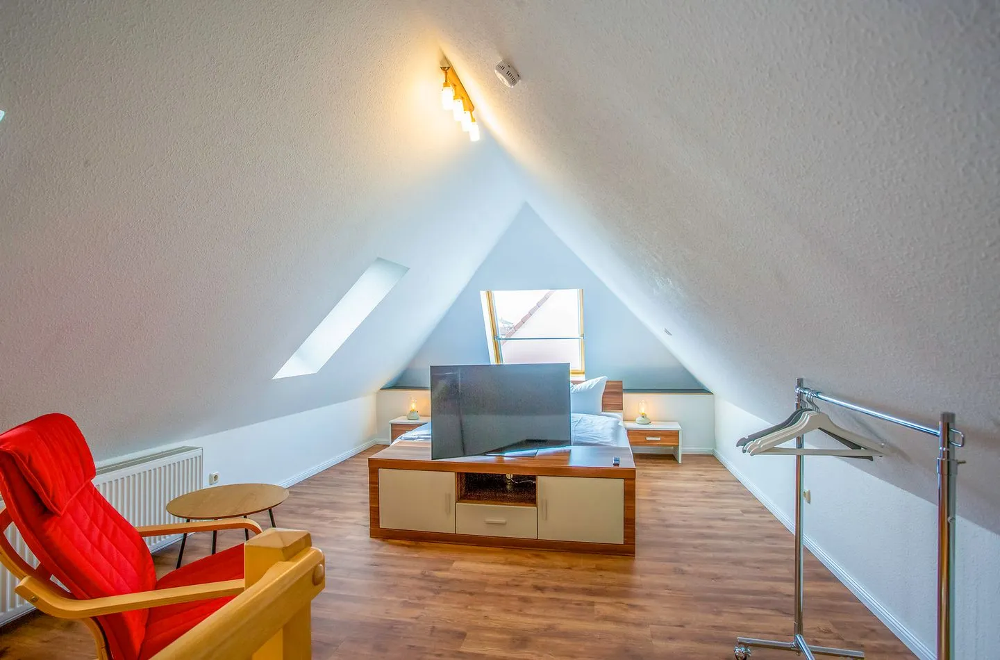 MüritzAusblick Waren (Müritz) - Ferienwohnung MüritzAusblick Waren (Müritz) - Schlafzimmer Dachgeschoss