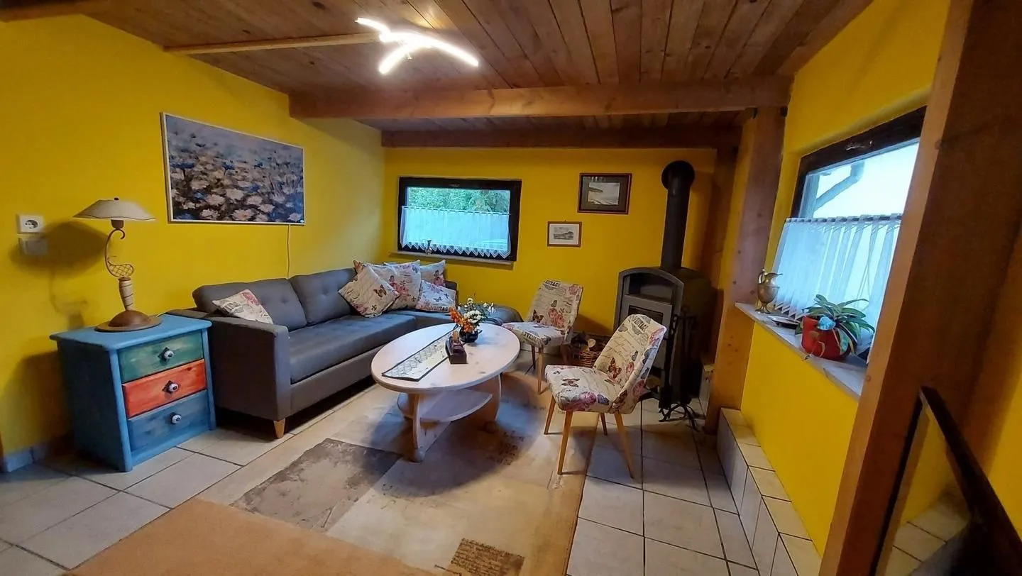 Ferienhaus Julchen Samtens - Ferienhaus Julchen-2