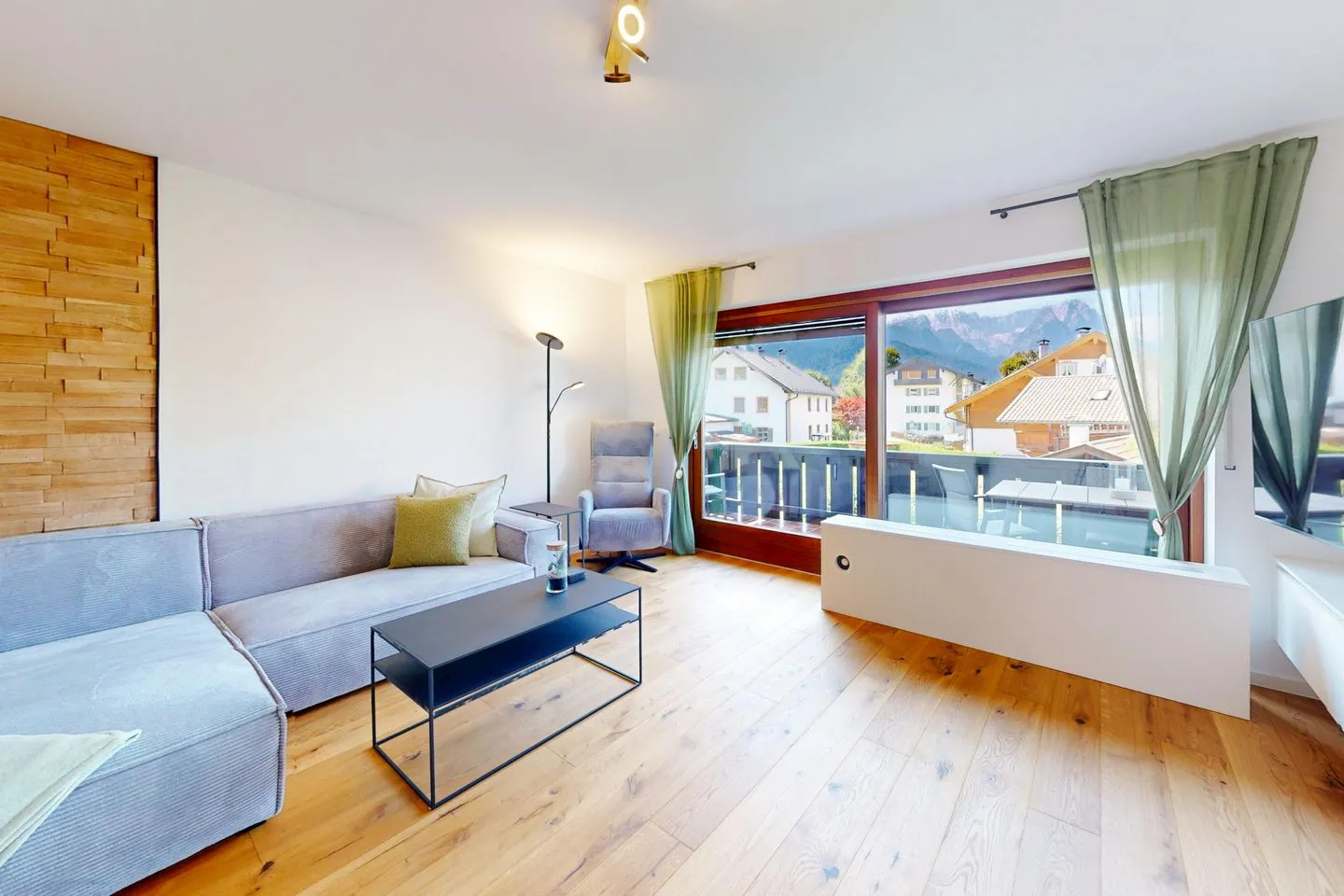 Münchner5 Garmisch-Partenkirchen - Wohnzimmer