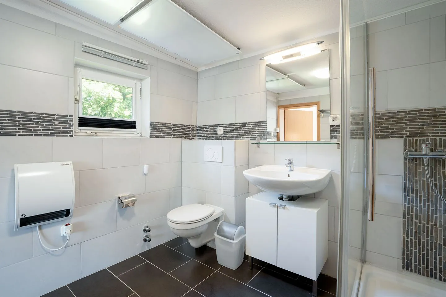 (ERL12) Ferienhaus Thorn Niendorf - Badezimmer